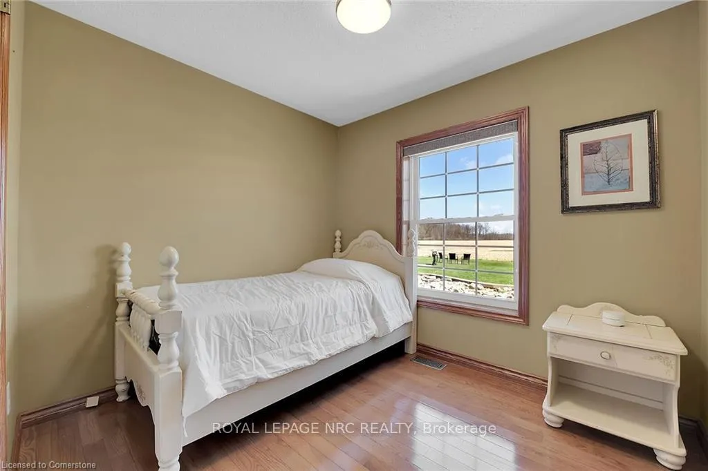 Photo 26 of 540 Sutor Road, Haldimand — HOMEH