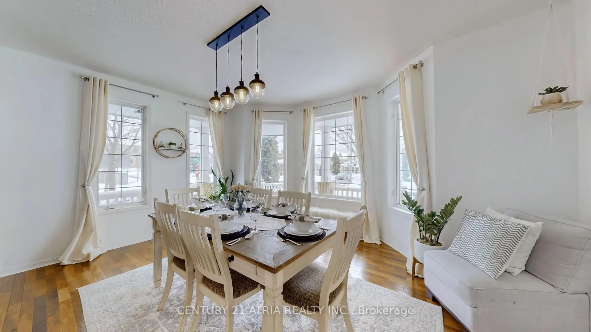 Photo 15 of 48 Christian Reesor Park Avenue, Markham, Cornell — HOMEH