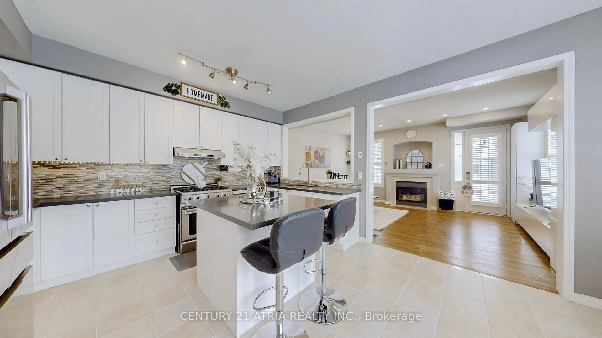 Photo 17 of 48 Christian Reesor Park Avenue, Markham, Cornell — HOMEH