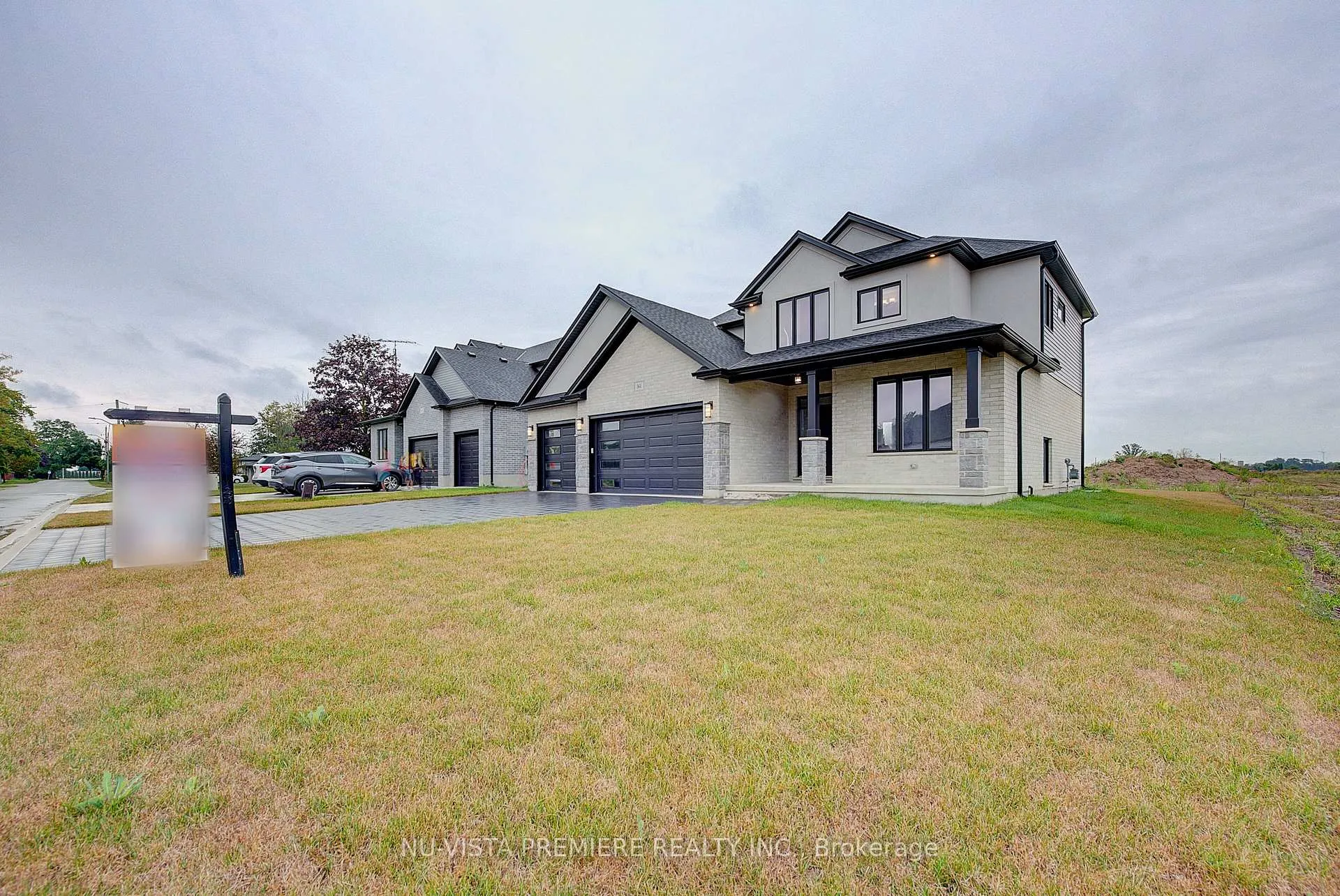 Photo 3 of 161 Mcleod Street, North Middlesex, Parkhill — HOMEH