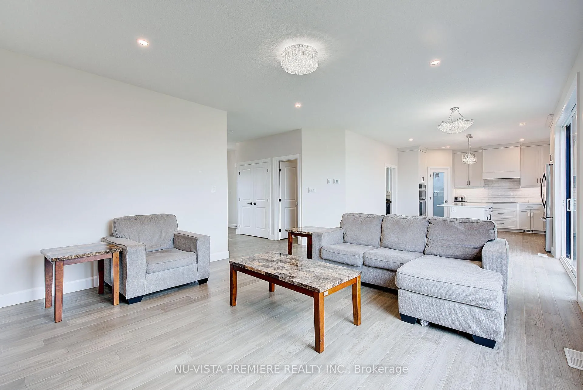 Photo 9 of 161 Mcleod Street, North Middlesex, Parkhill — HOMEH