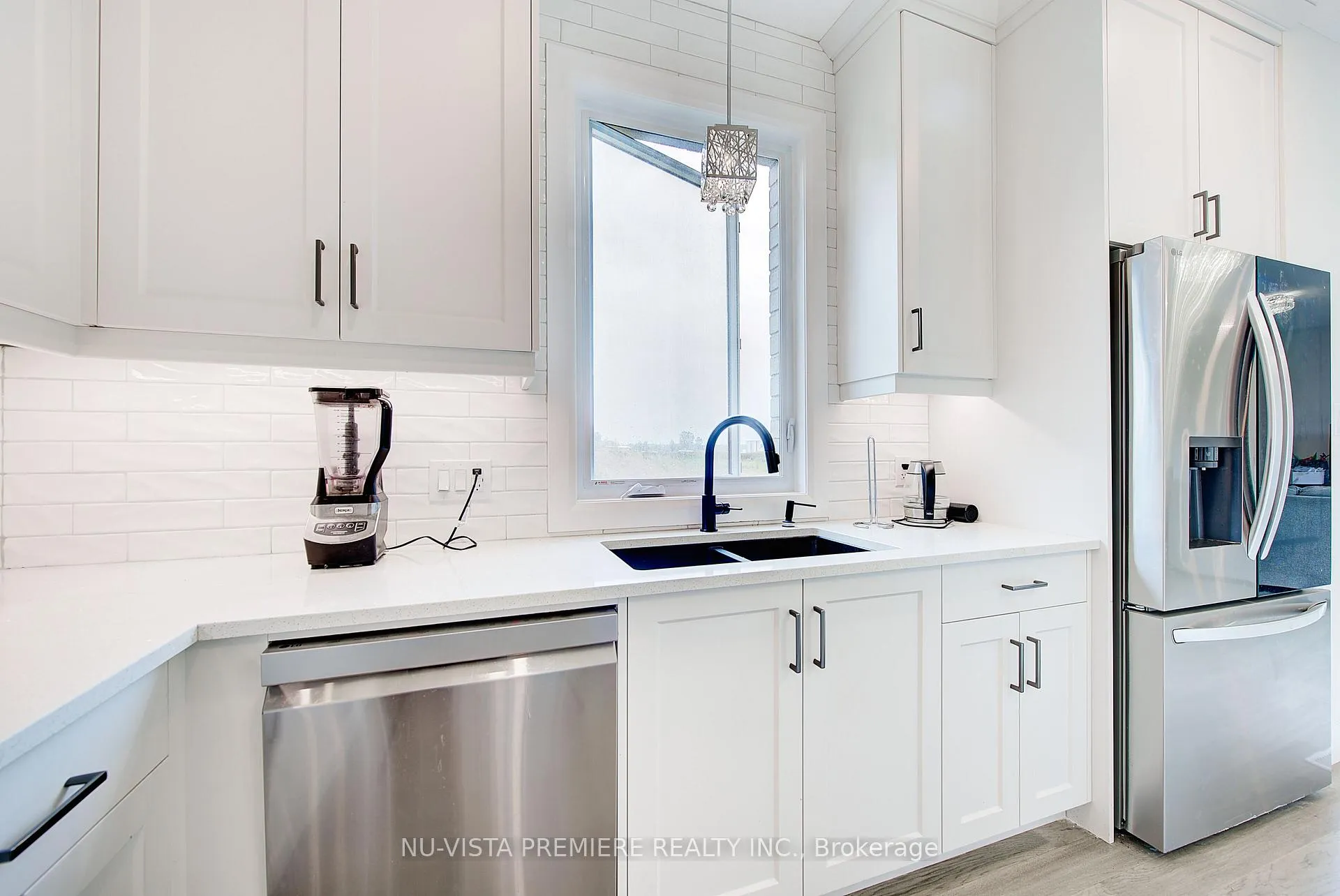 Photo 15 of 161 Mcleod Street, North Middlesex, Parkhill — HOMEH