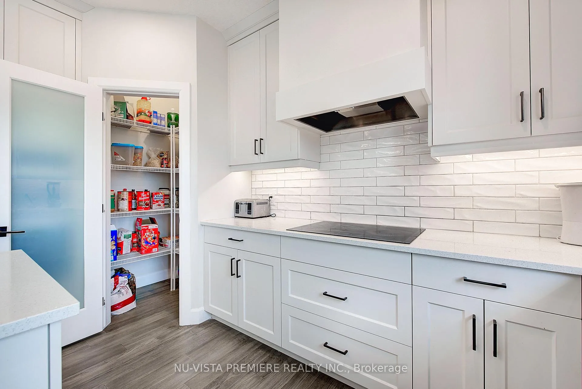 Photo 16 of 161 Mcleod Street, North Middlesex, Parkhill — HOMEH
