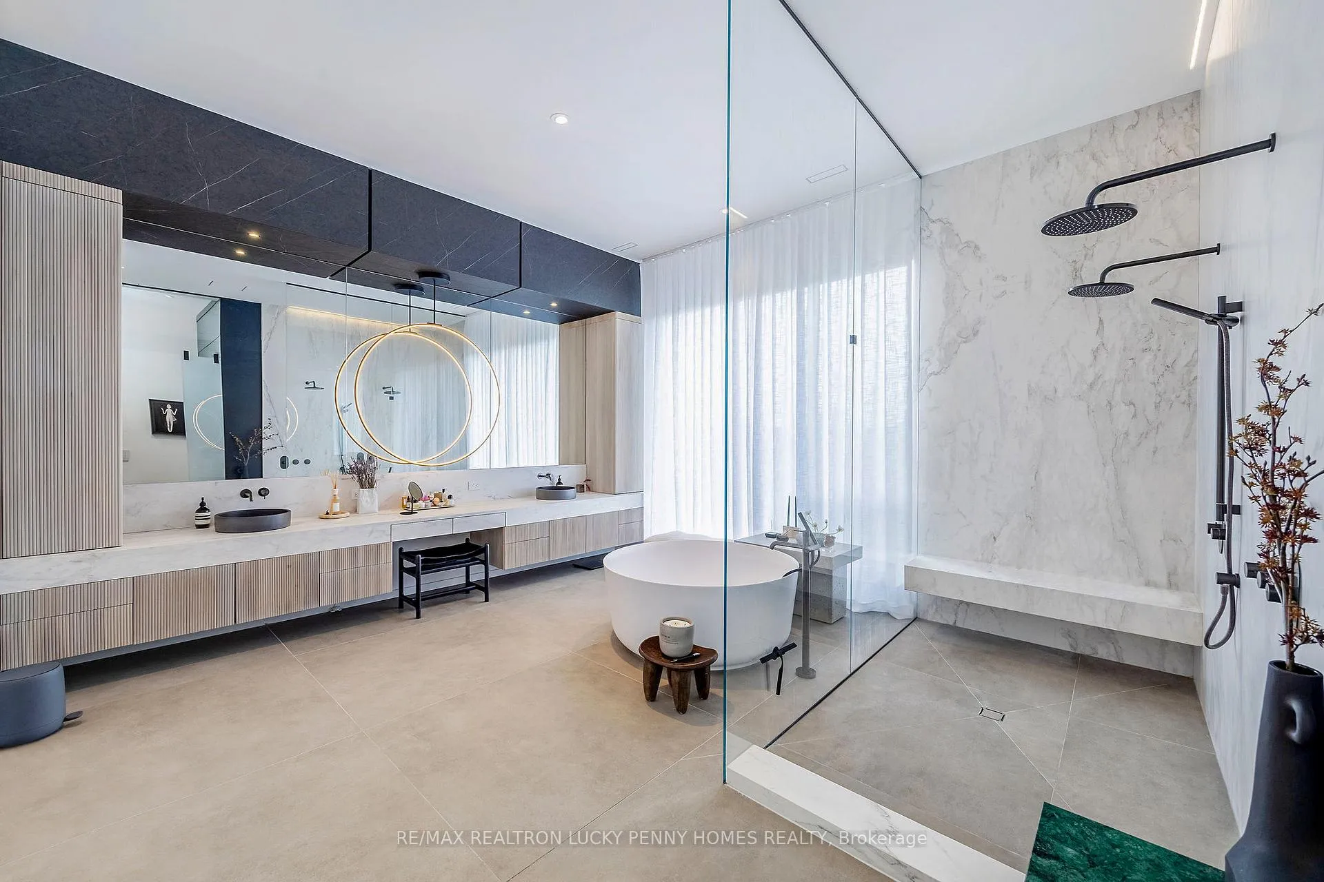 Photo 31 of 2 Allen Manor, Markham, Devil's Elbow — HOMEH