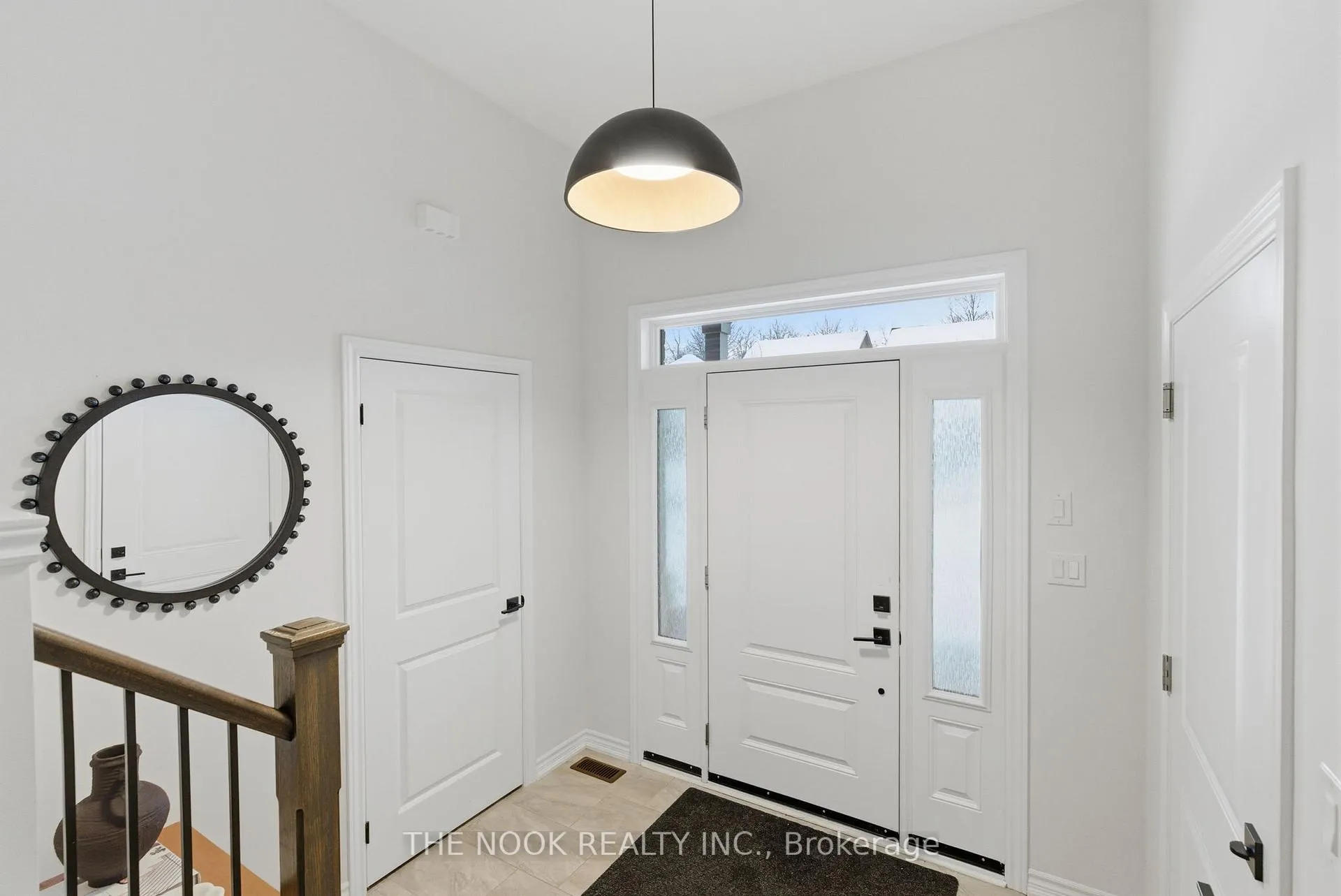 Photo 5 of 133 Harry Gay Drive, Clarington, Courtice — HOMEH