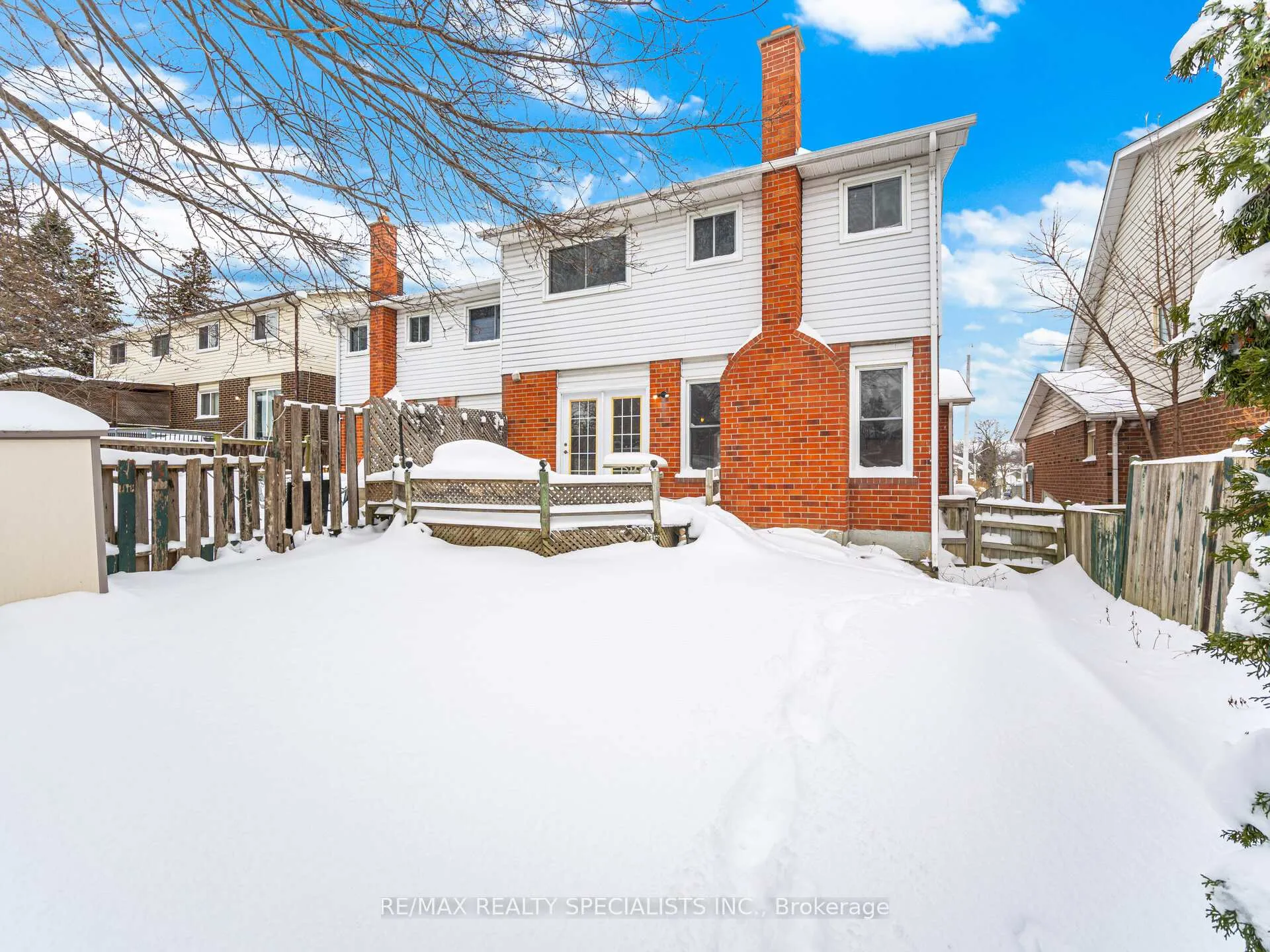 Photo 35 of 32 Courtleigh Square, Brampton, Heart Lake East — HOMEH