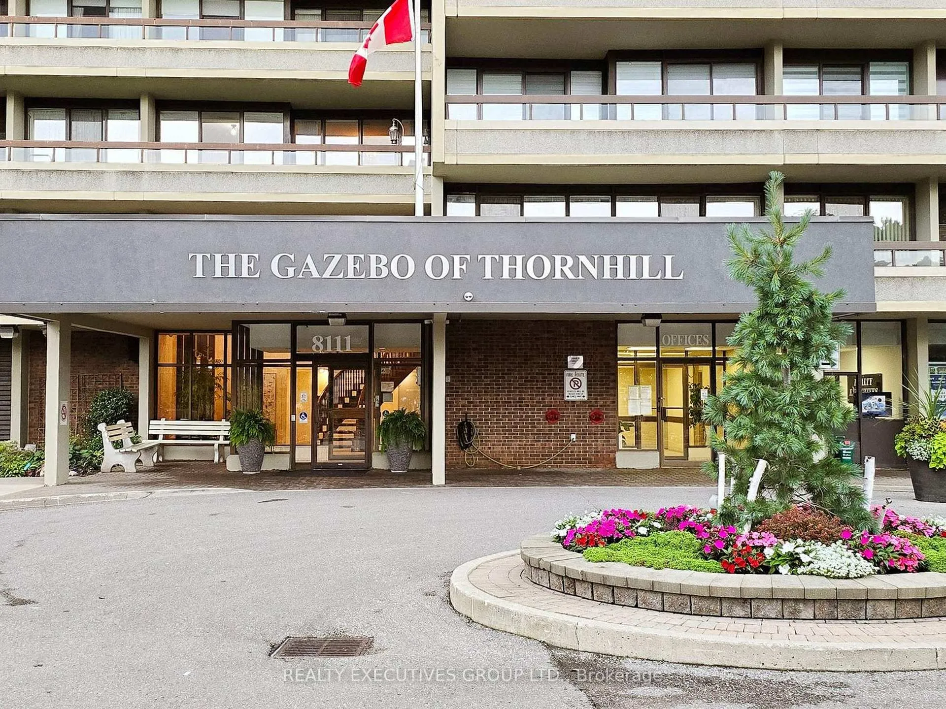 Photo 3 of Unit 1701, 8111 Yonge Street, Markham, Royal Orchard — HOMEH