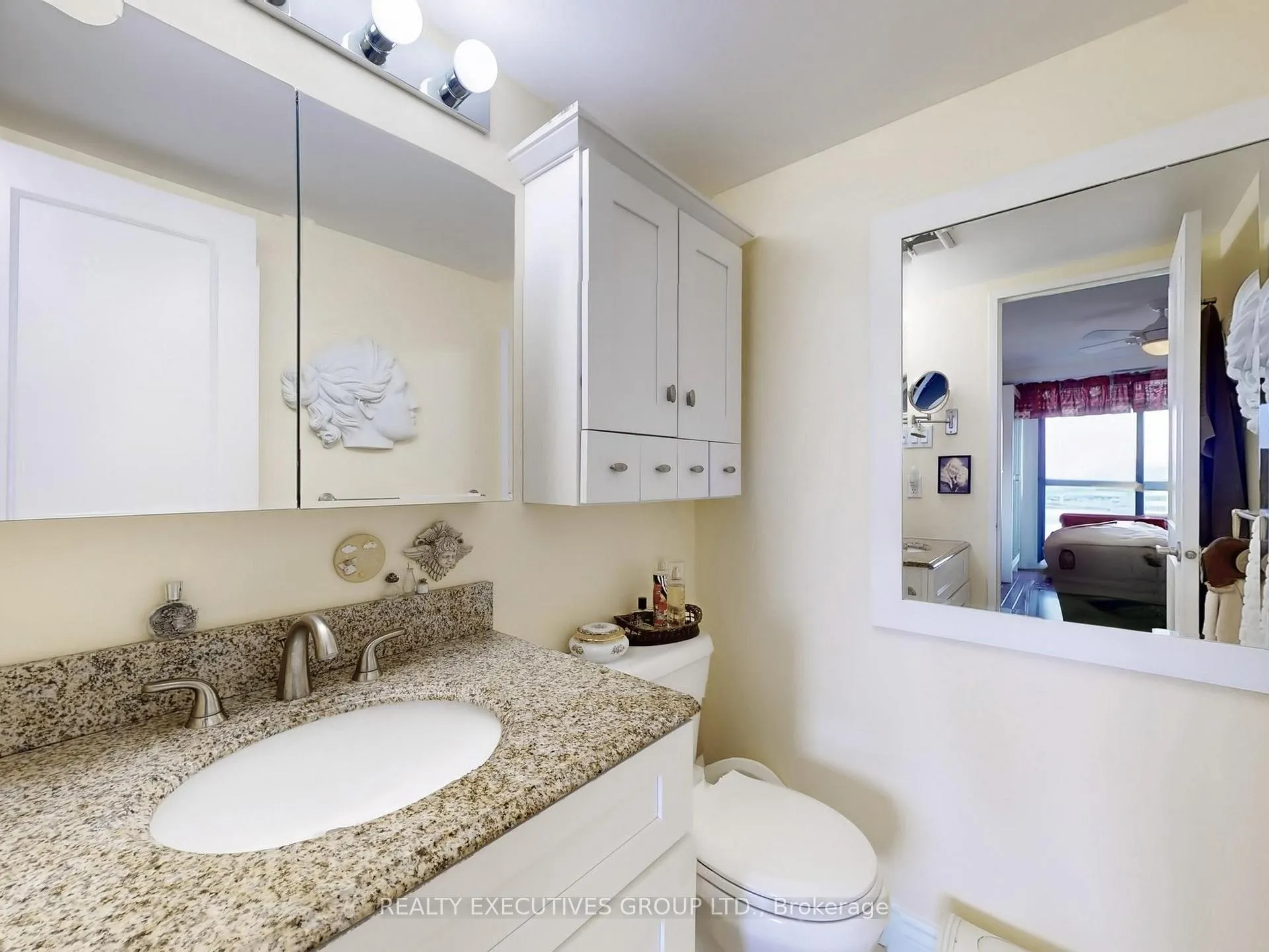Photo 30 of Unit 1701, 8111 Yonge Street, Markham, Royal Orchard — HOMEH