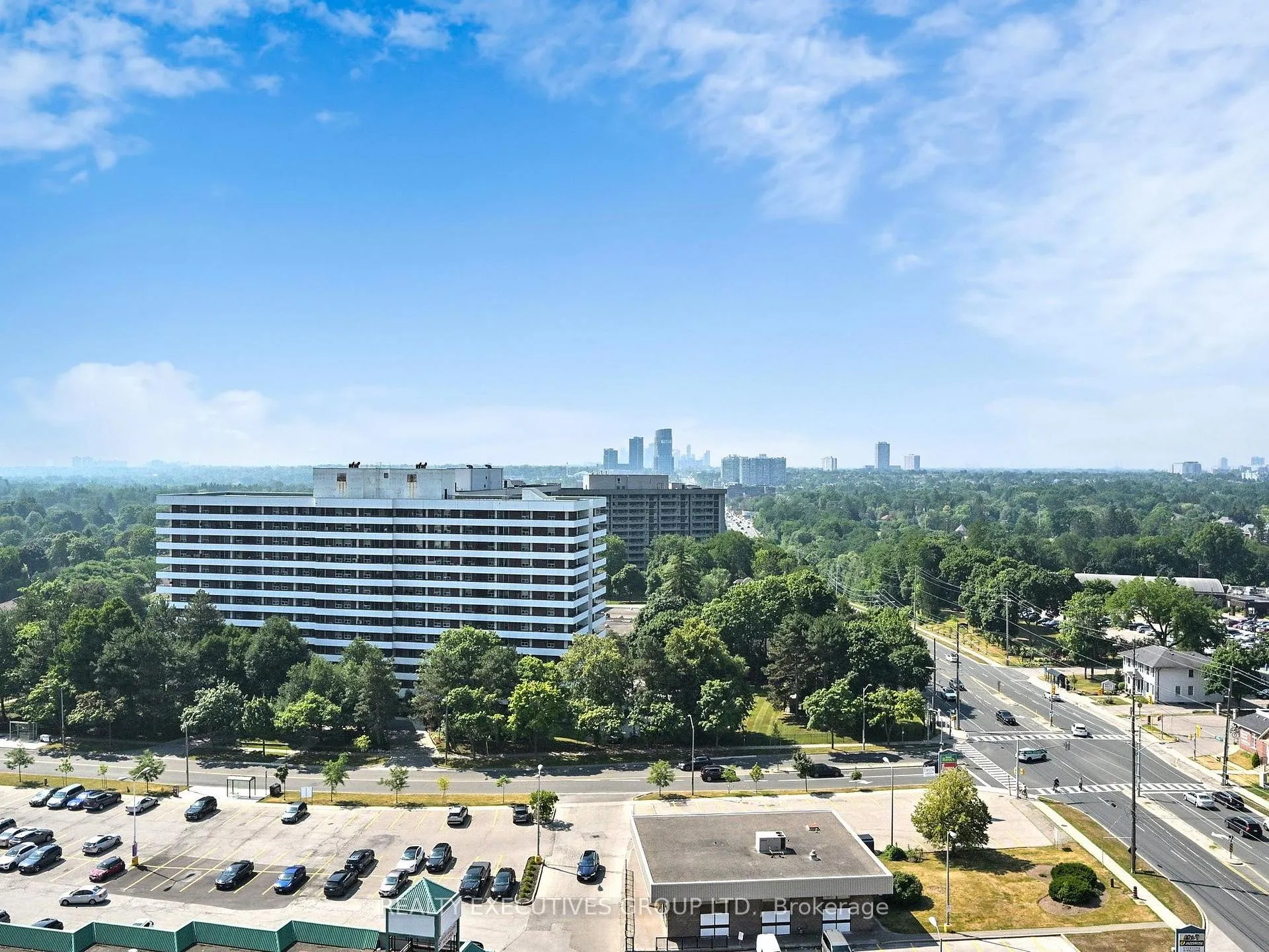 Photo 40 of Unit 1701, 8111 Yonge Street, Markham, Royal Orchard — HOMEH