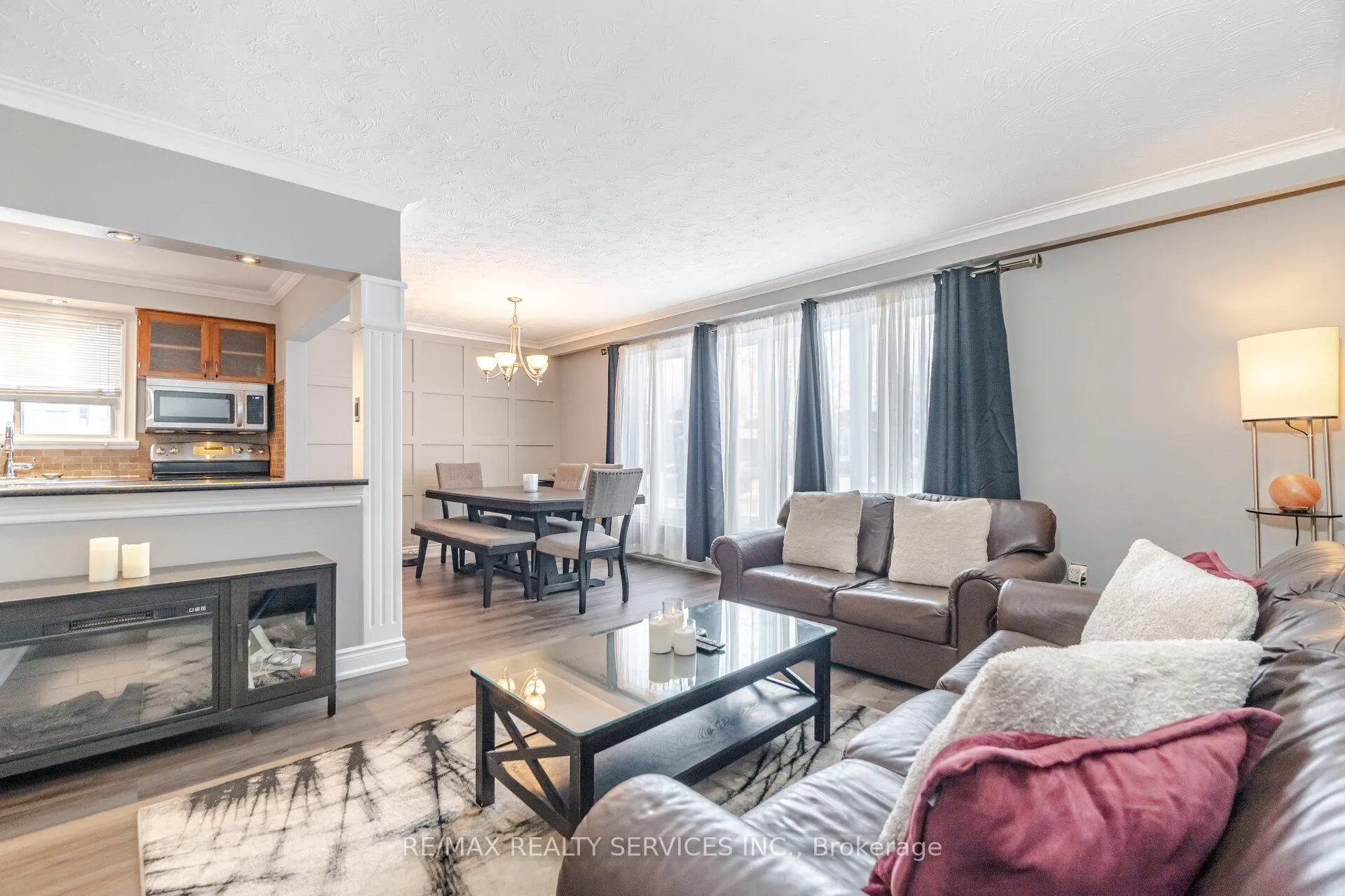 Photo 14 of 64 Kimbark Drive, Brampton, Northwood Park — HOMEH
