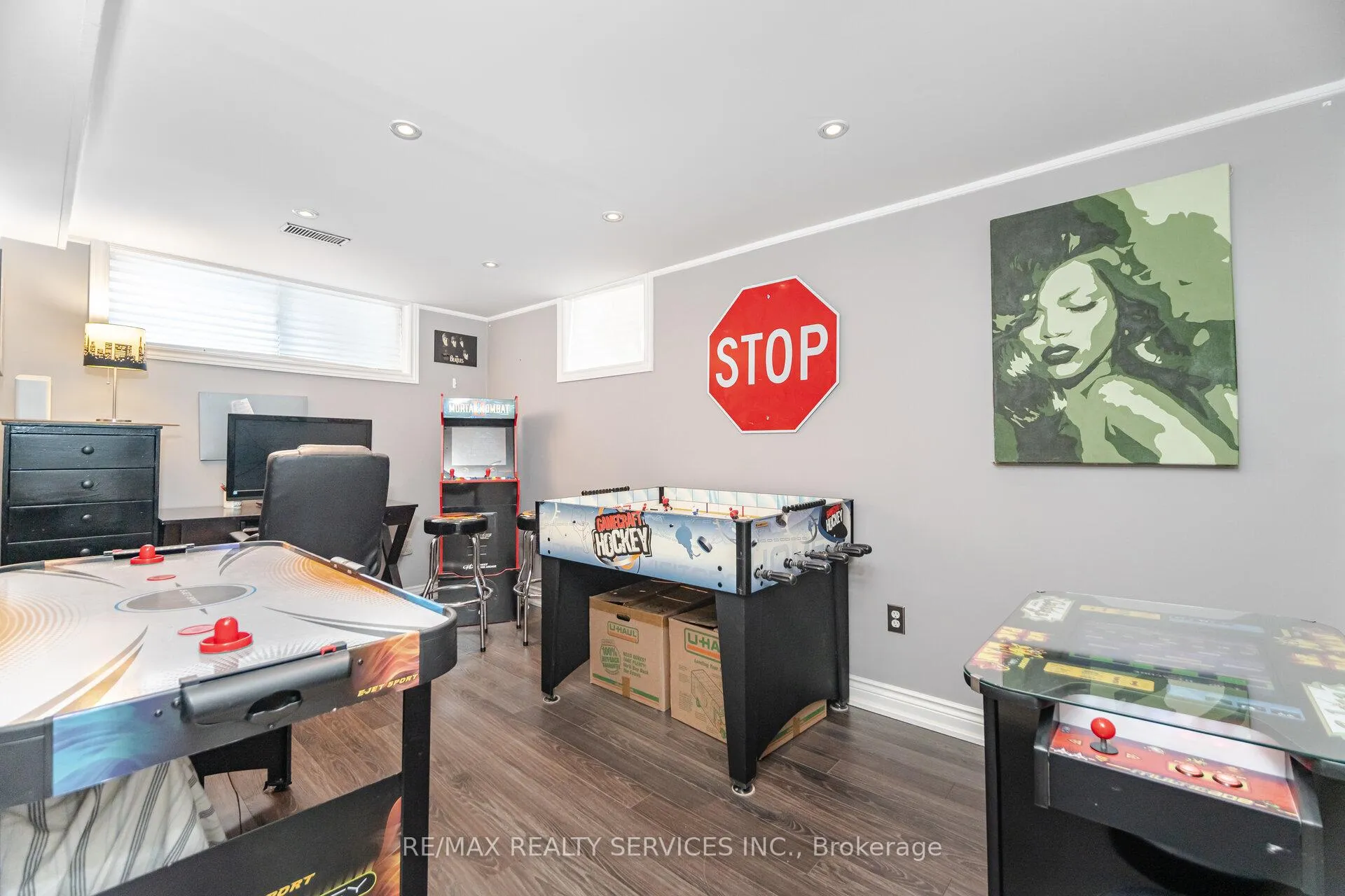 Photo 25 of 64 Kimbark Drive, Brampton, Northwood Park — HOMEH