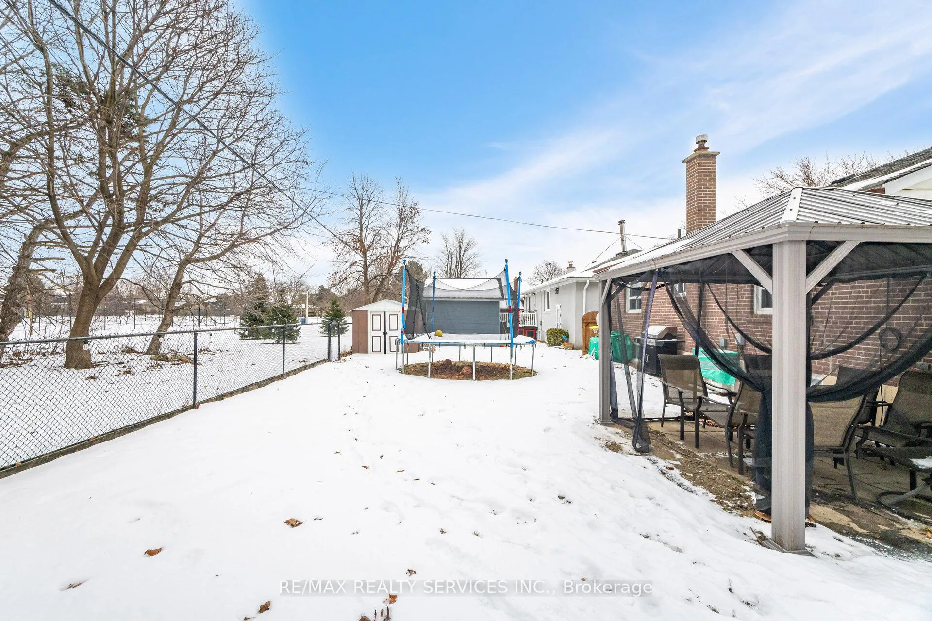 Photo 35 of 64 Kimbark Drive, Brampton, Northwood Park — HOMEH