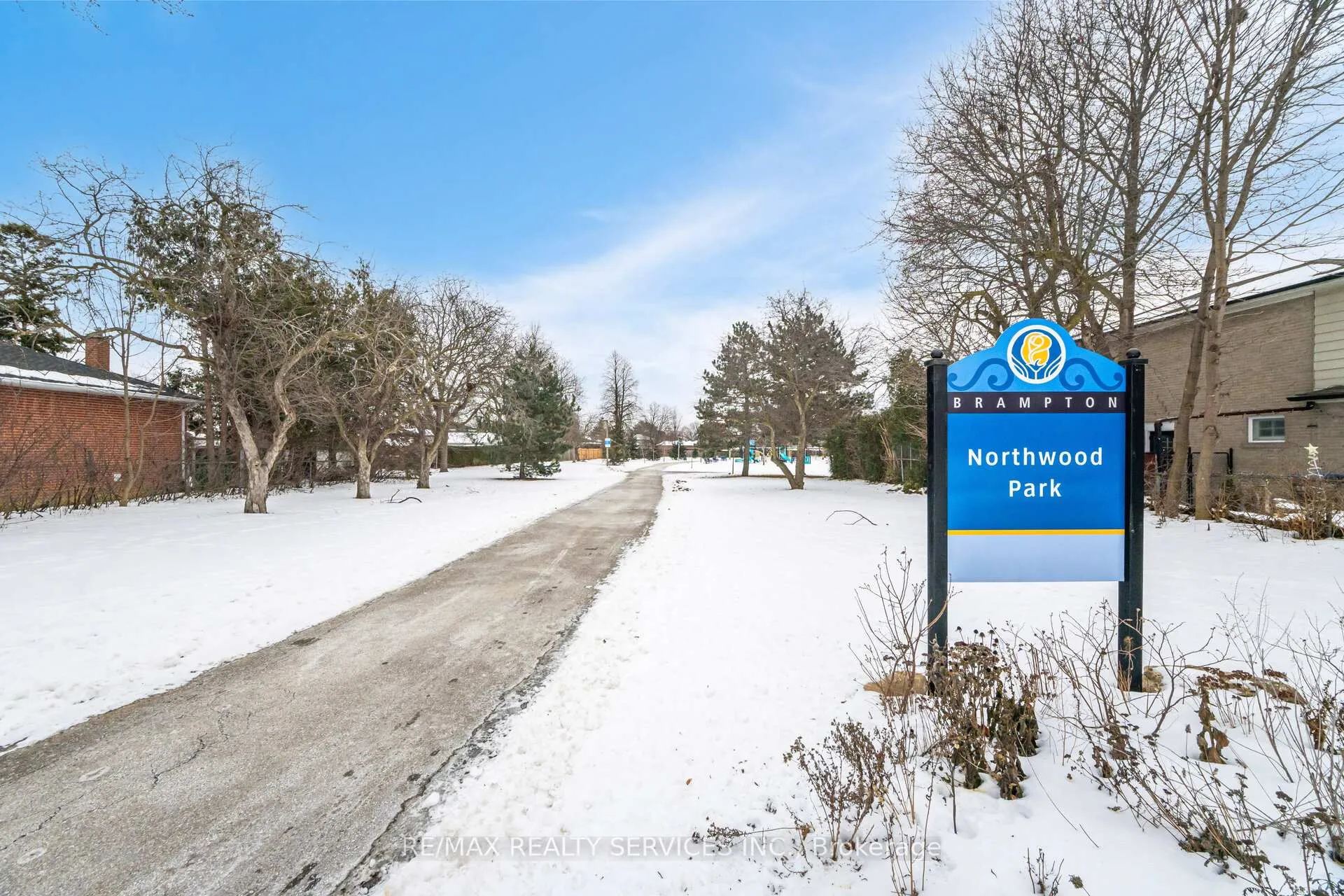 Photo 37 of 64 Kimbark Drive, Brampton, Northwood Park — HOMEH
