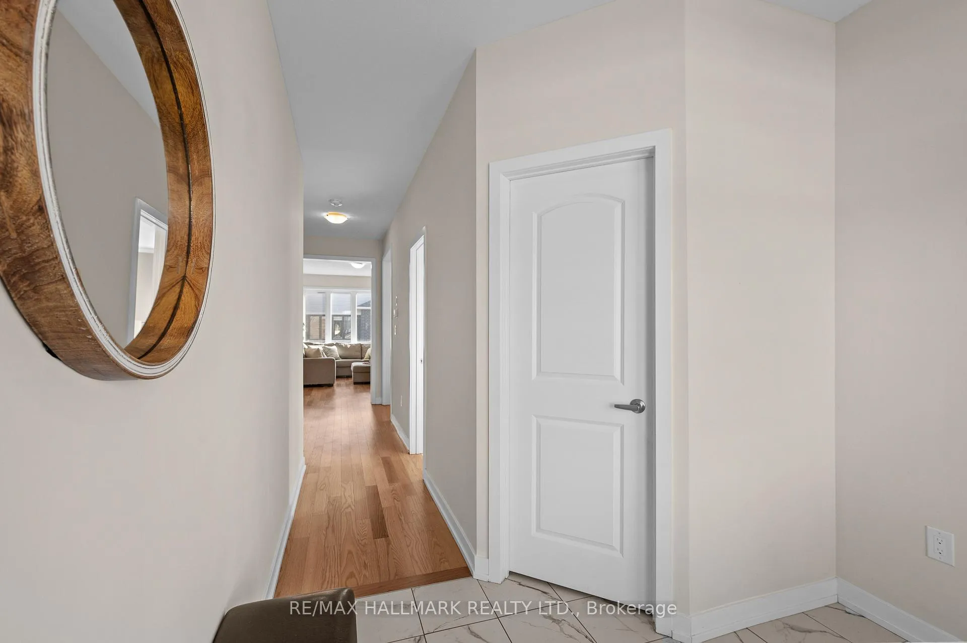 Photo 6 of 18 Rebecca Way, Haldimand — HOMEH