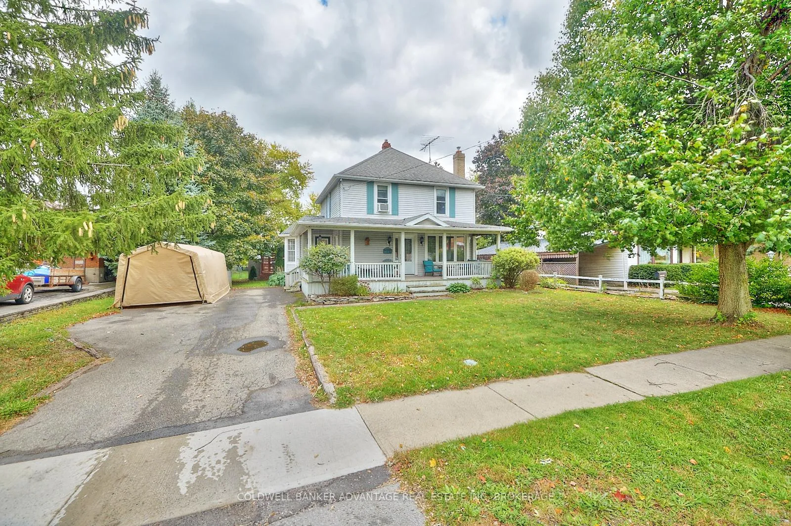 Photo 2 of 1435 Station Street, Pelham, Fonthill — HOMEH