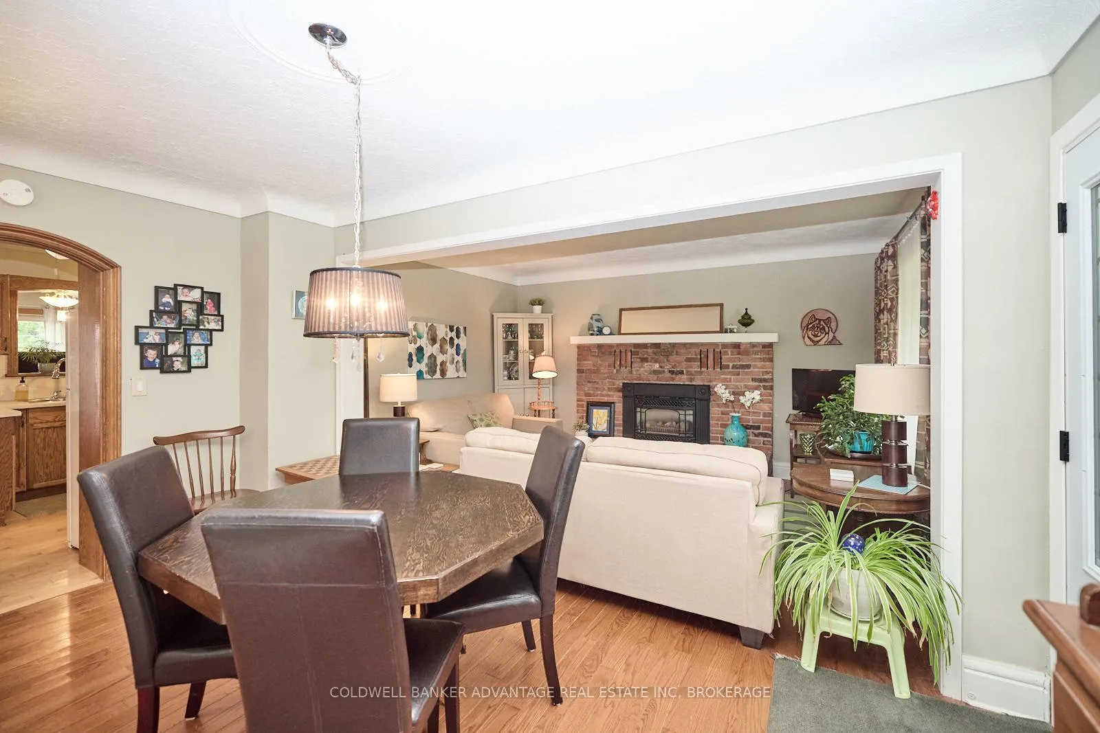 Photo 9 of 1435 Station Street, Pelham, Fonthill — HOMEH