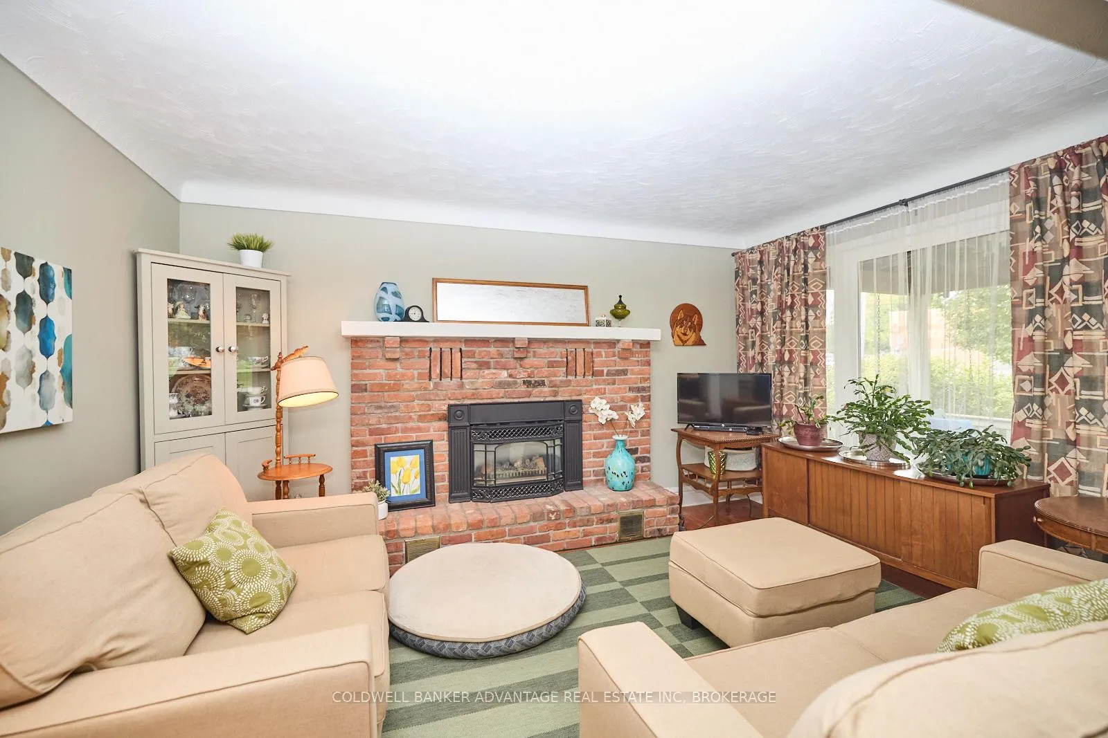 Photo 12 of 1435 Station Street, Pelham, Fonthill — HOMEH
