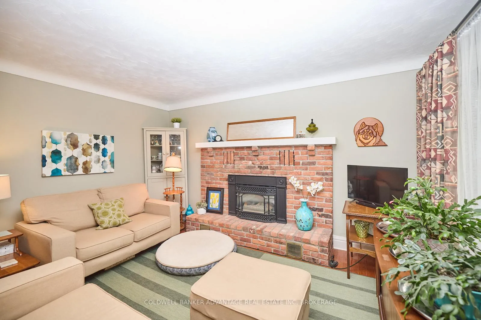 Photo 13 of 1435 Station Street, Pelham, Fonthill — HOMEH