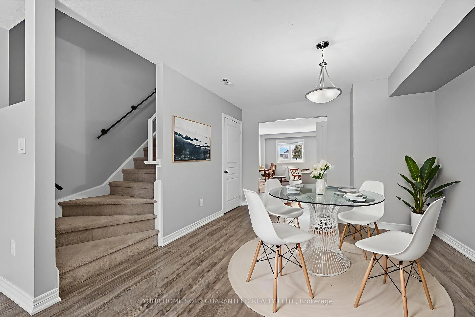 Photo 8 of Unit 15, 7768 Ascot Circle, Niagara Falls, Ascot — HOMEH