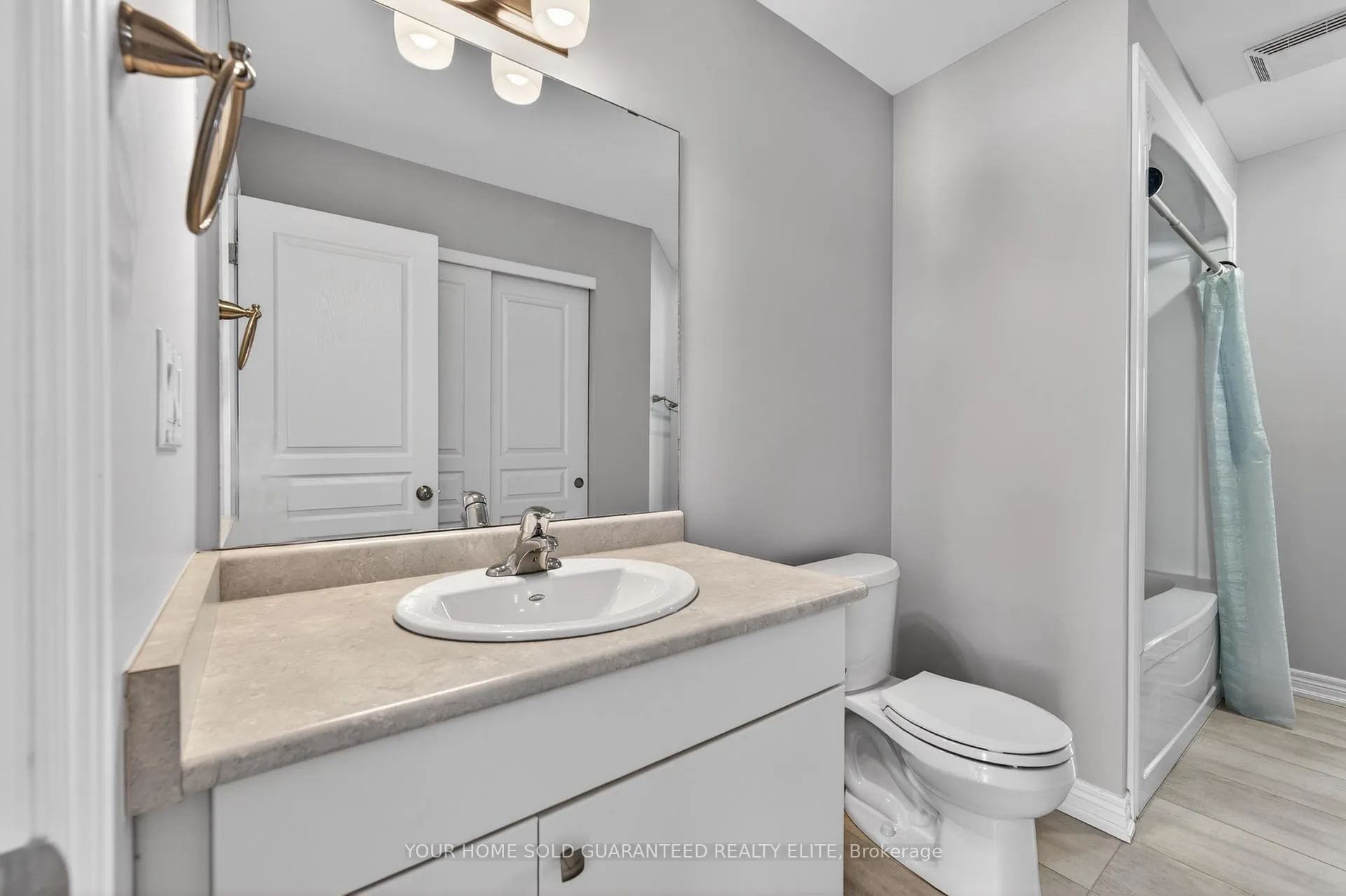 Photo 14 of Unit 15, 7768 Ascot Circle, Niagara Falls, Ascot — HOMEH