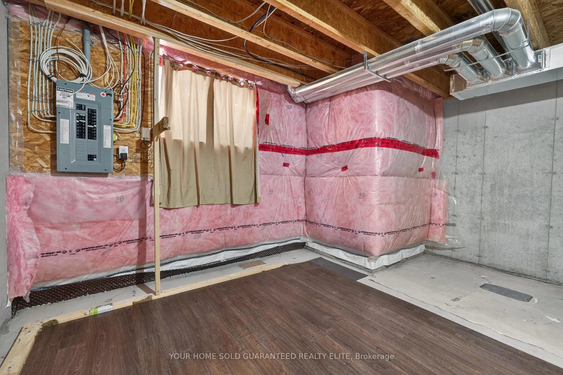 Photo 18 of Unit 15, 7768 Ascot Circle, Niagara Falls, Ascot — HOMEH