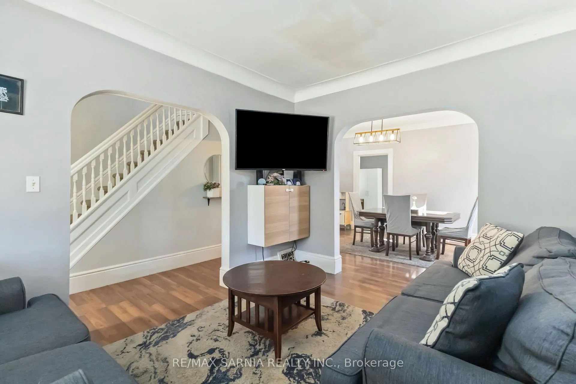 Photo 11 of 85 St Catharine Street, St. Thomas — HOMEH
