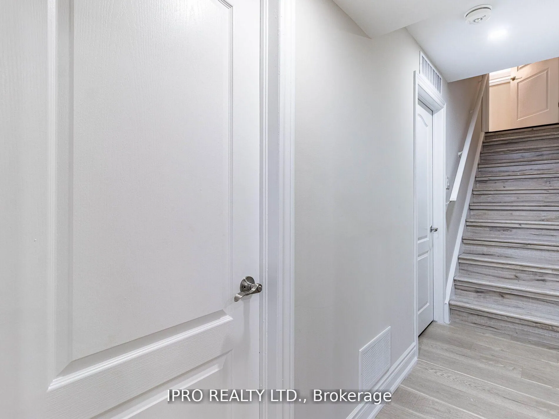 Photo 39 of 360 Remembrance Road, Brampton, Northwest Brampton — HOMEH