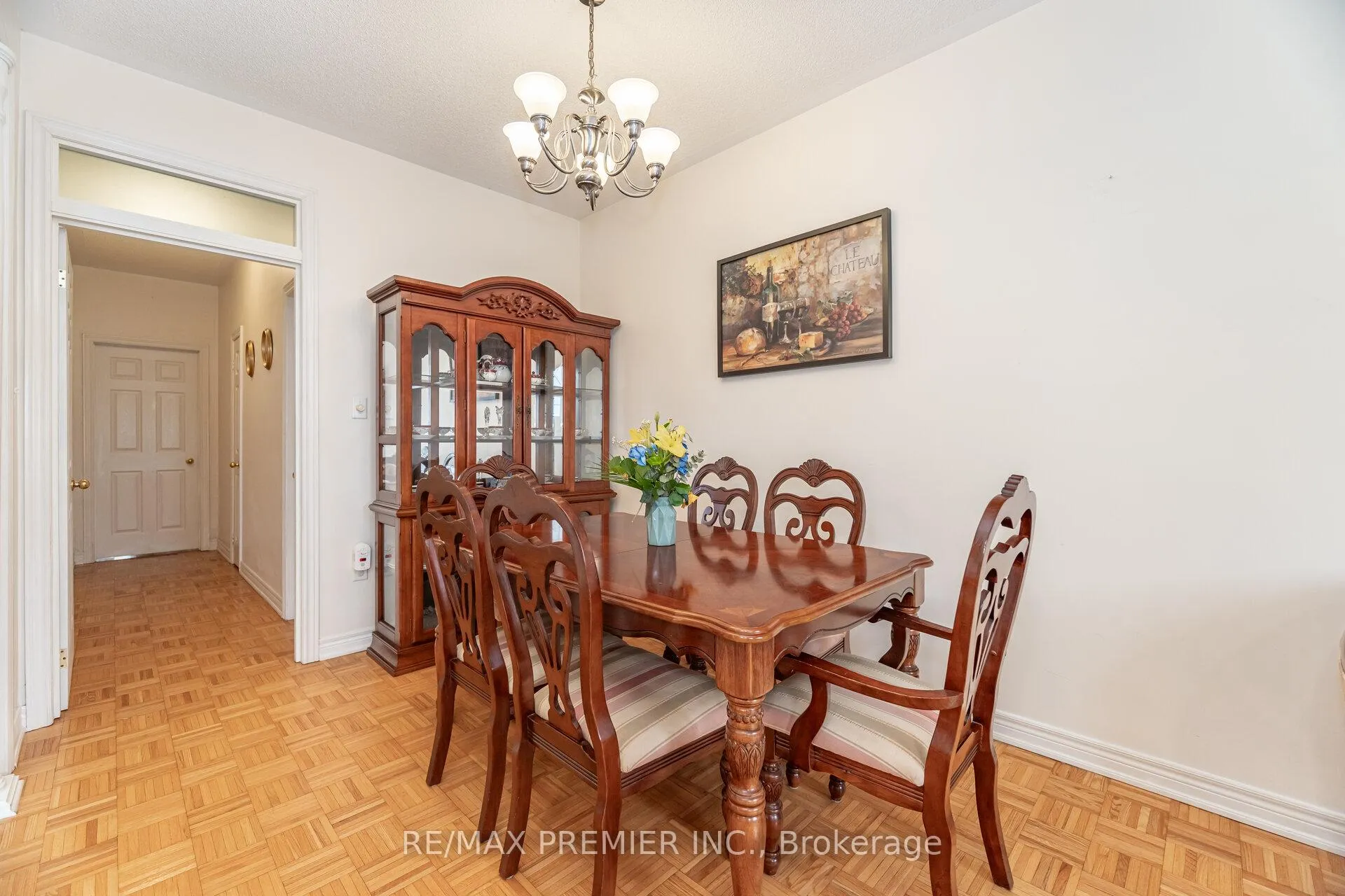 Photo 9 of 311 Tall Grass Trail, Vaughan, East Woodbridge — HOMEH