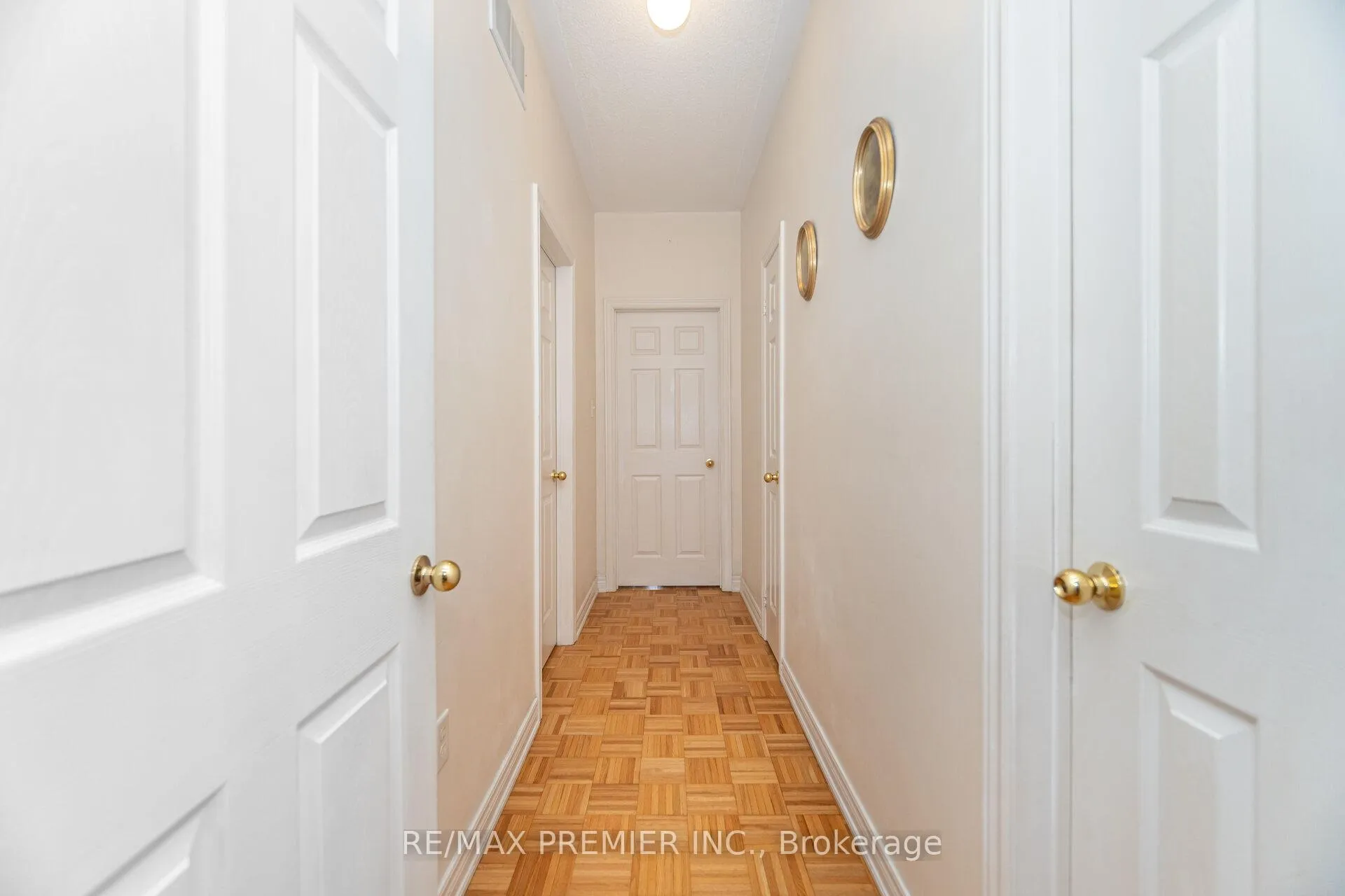 Photo 15 of 311 Tall Grass Trail, Vaughan, East Woodbridge — HOMEH
