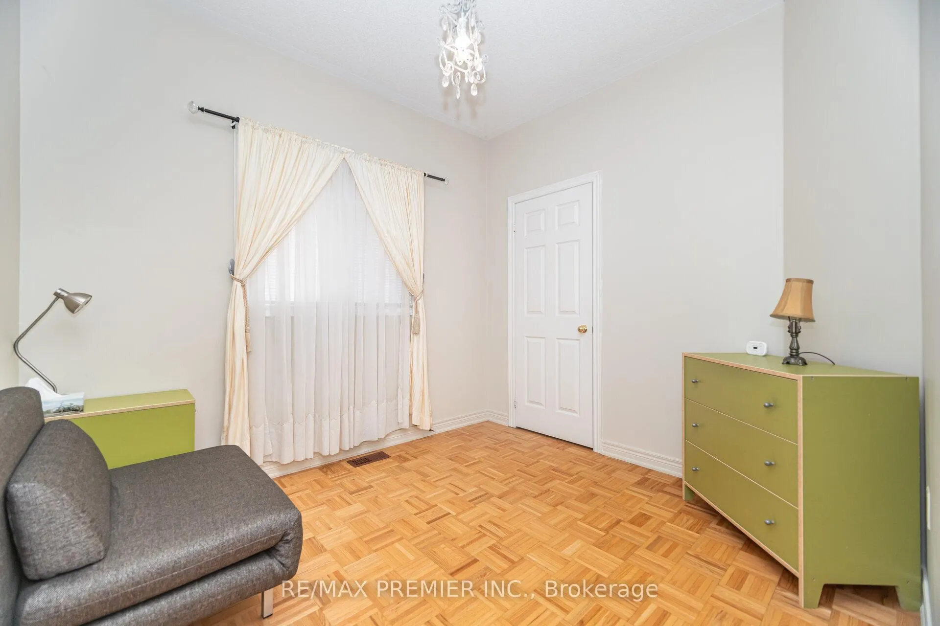 Photo 21 of 311 Tall Grass Trail, Vaughan, East Woodbridge — HOMEH