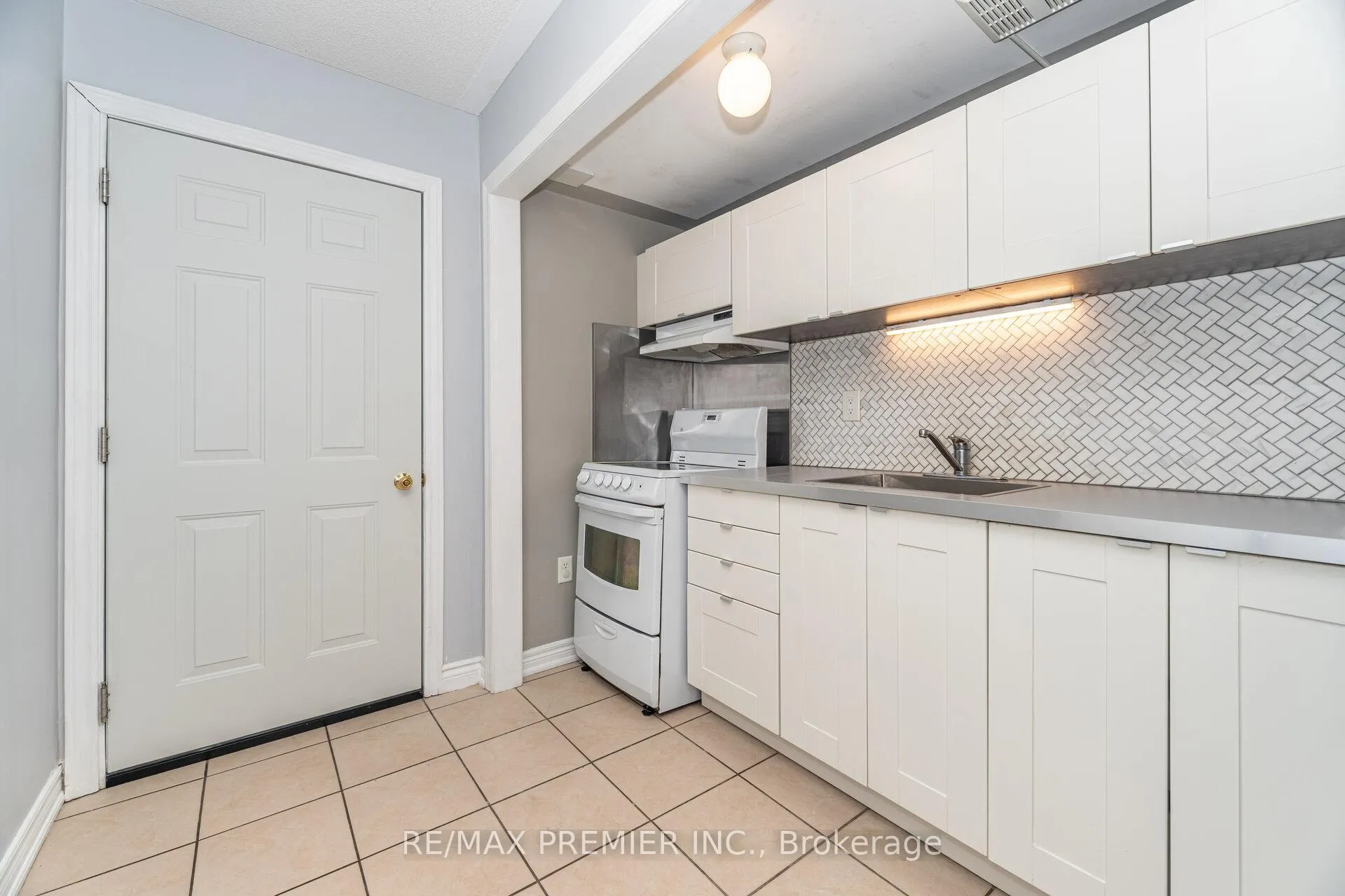 Photo 30 of 311 Tall Grass Trail, Vaughan, East Woodbridge — HOMEH