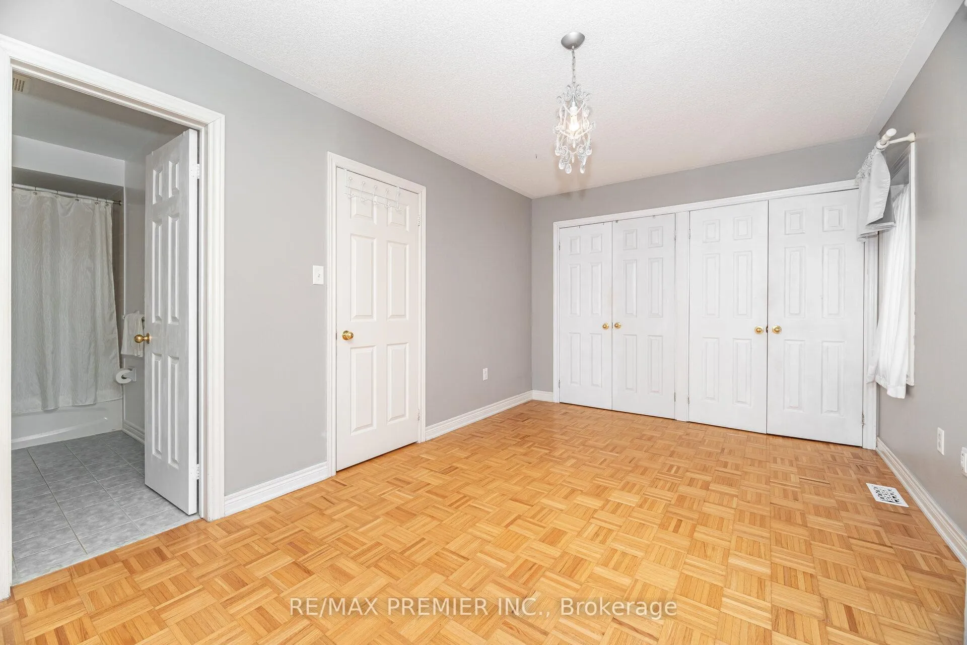 Photo 36 of 311 Tall Grass Trail, Vaughan, East Woodbridge — HOMEH