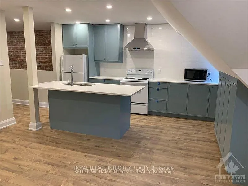 Photo 16 of 470 Besserer Street, Ottawa, Sandy Hill — HOMEH