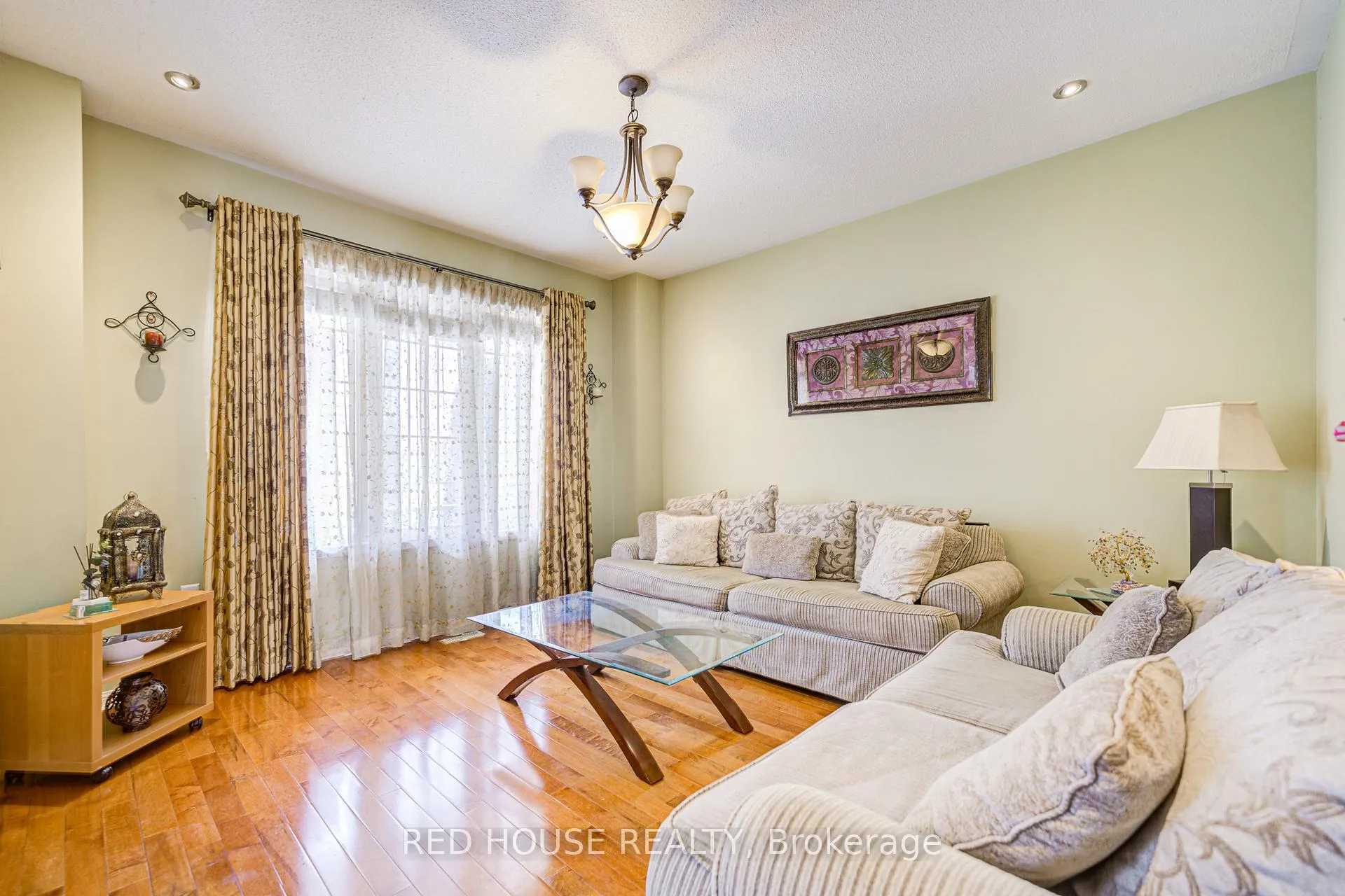 Photo 5 of 4 Farad Court, Brampton, Vales of Castlemore — HOMEH