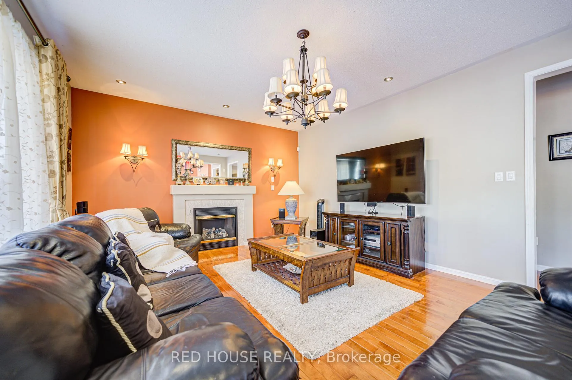 Photo 13 of 4 Farad Court, Brampton, Vales of Castlemore — HOMEH