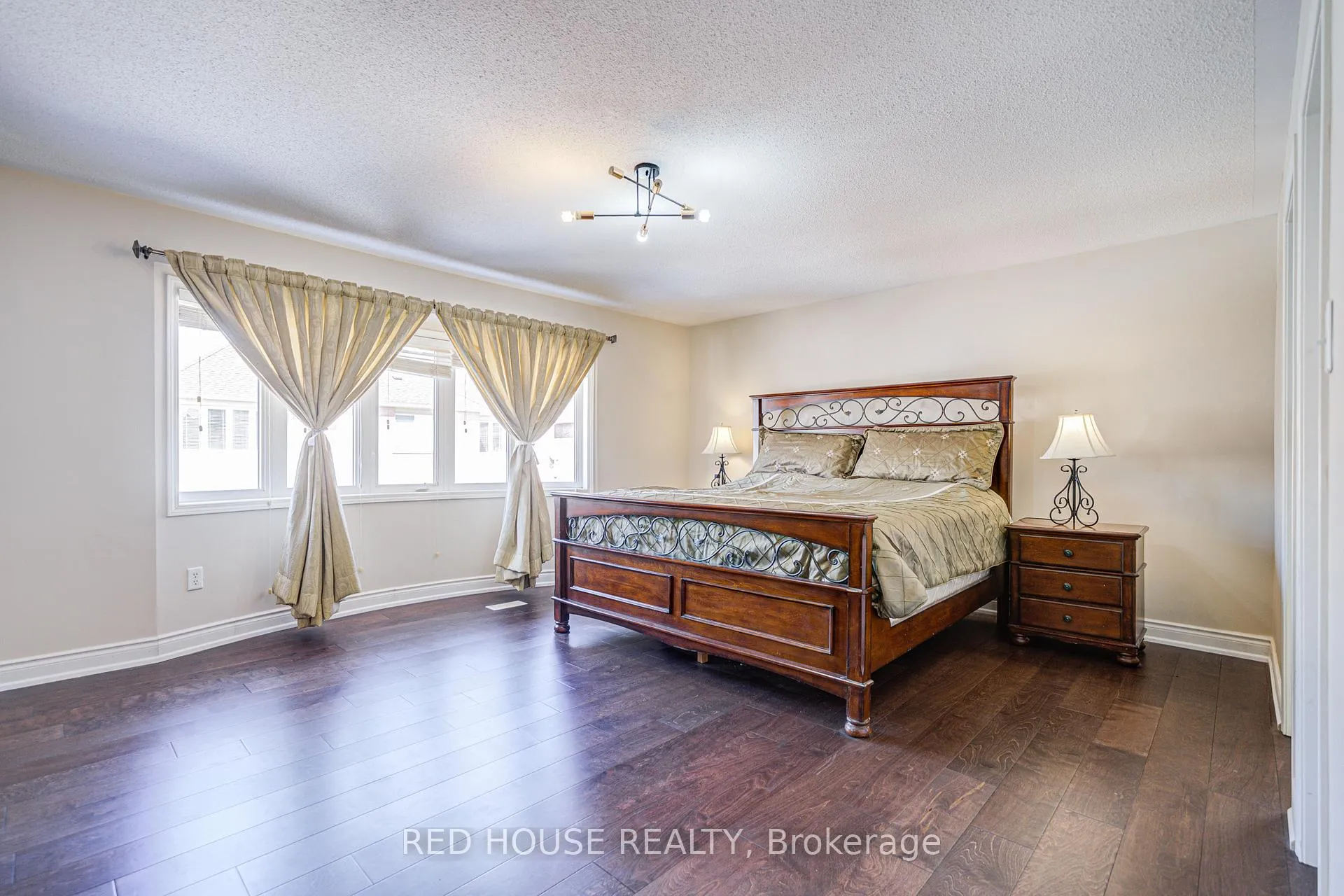 Photo 39 of 4 Farad Court, Brampton, Vales of Castlemore — HOMEH