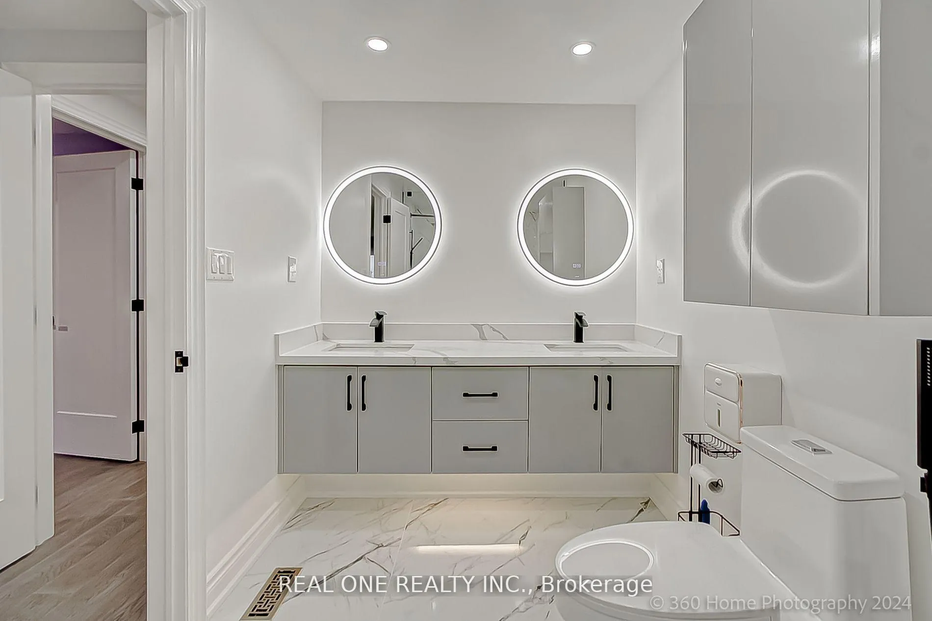 Photo 13 of 2 Harness Circle, Markham, Milliken Mills East — HOMEH