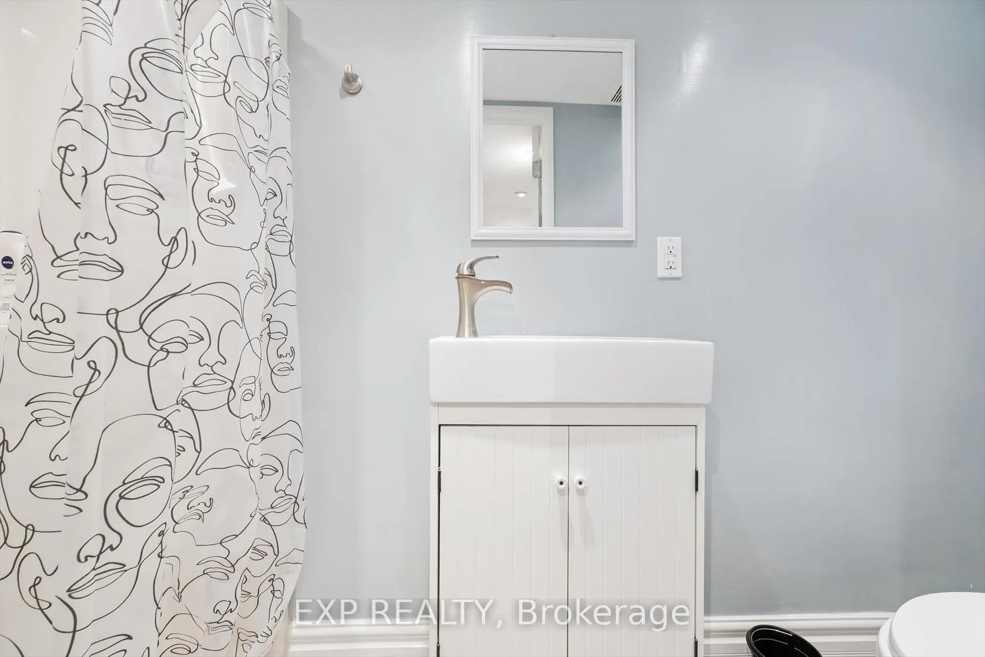 Photo 19 of 544 Roseheath Drive, Milton, Bronte Meadows — HOMEH