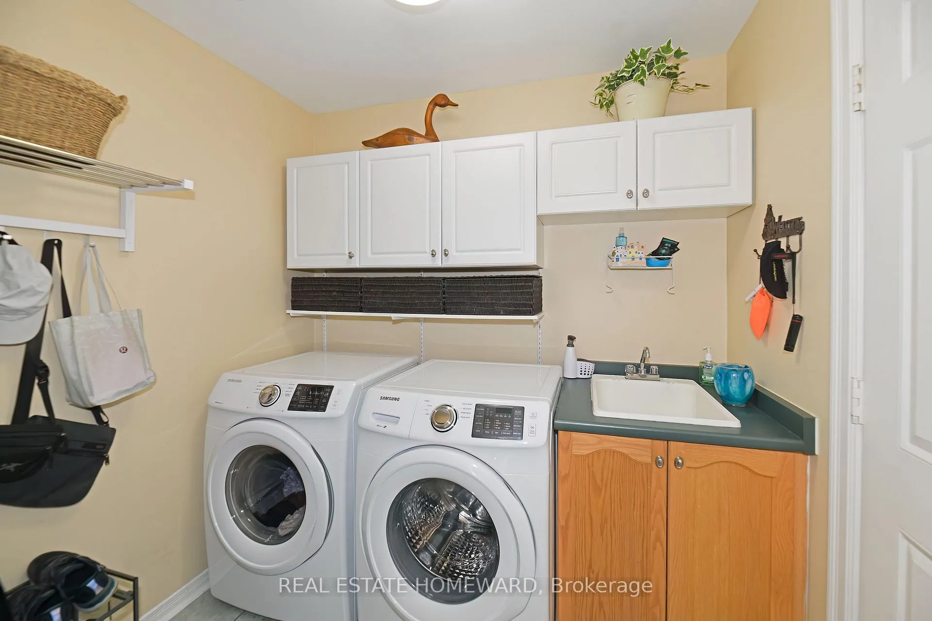 Photo 32 of 1778 White Cedar Drive, Pickering, Amberlea — HOMEH
