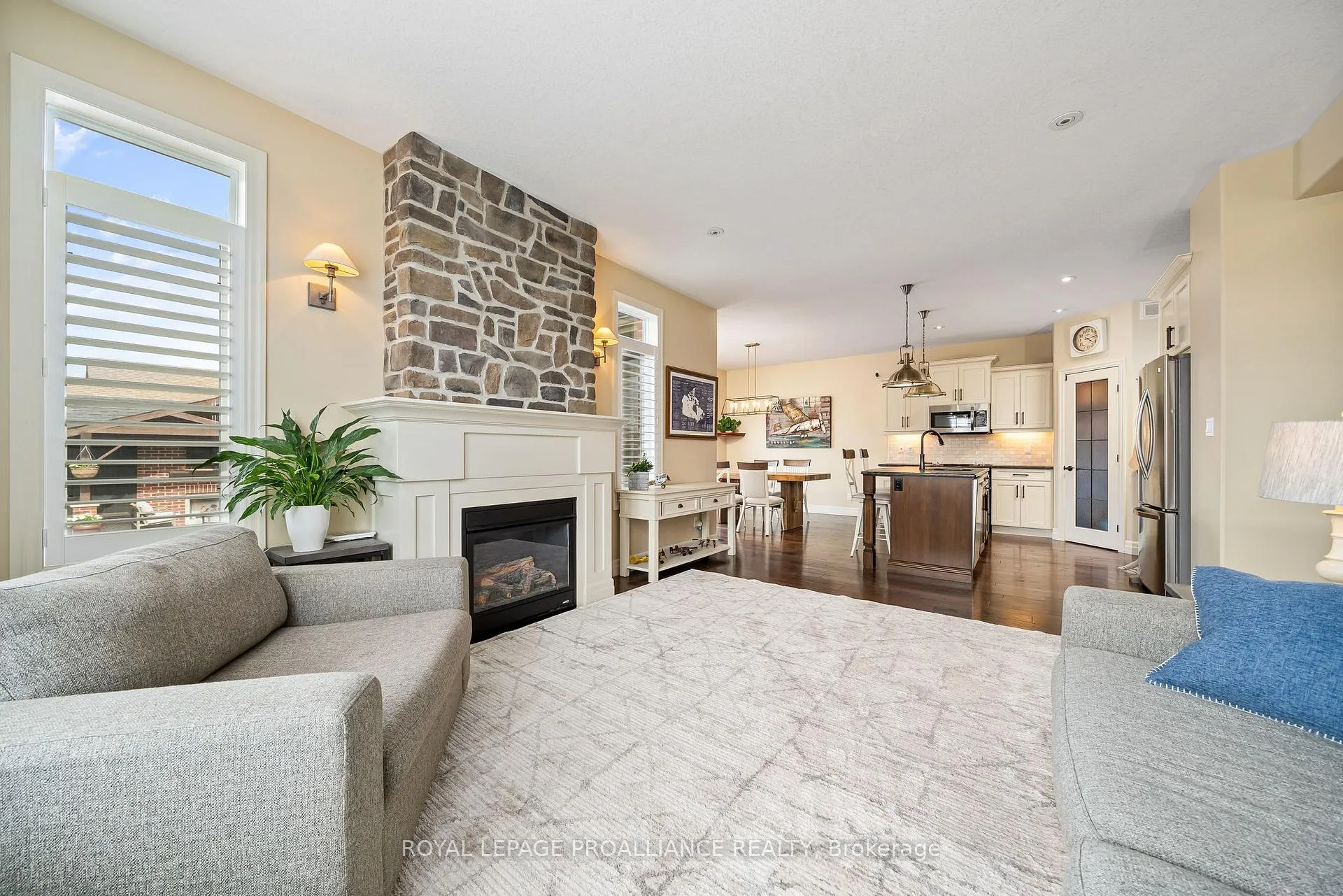 Photo 8 of 19 Scenic Drive, Belleville, Thurlow Ward — HOMEH