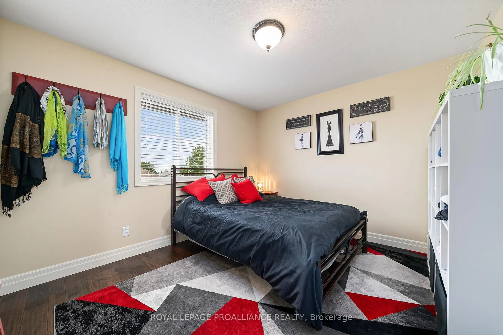 Photo 21 of 19 Scenic Drive, Belleville, Thurlow Ward — HOMEH