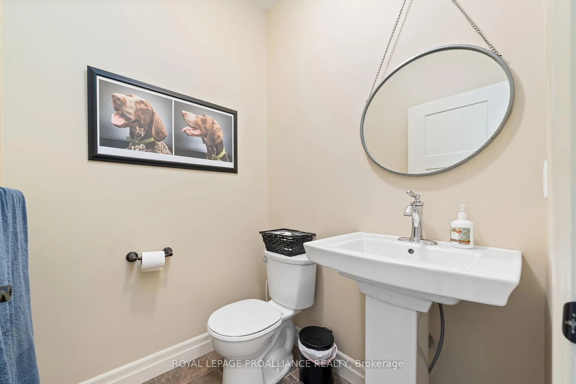 Photo 27 of 19 Scenic Drive, Belleville, Thurlow Ward — HOMEH