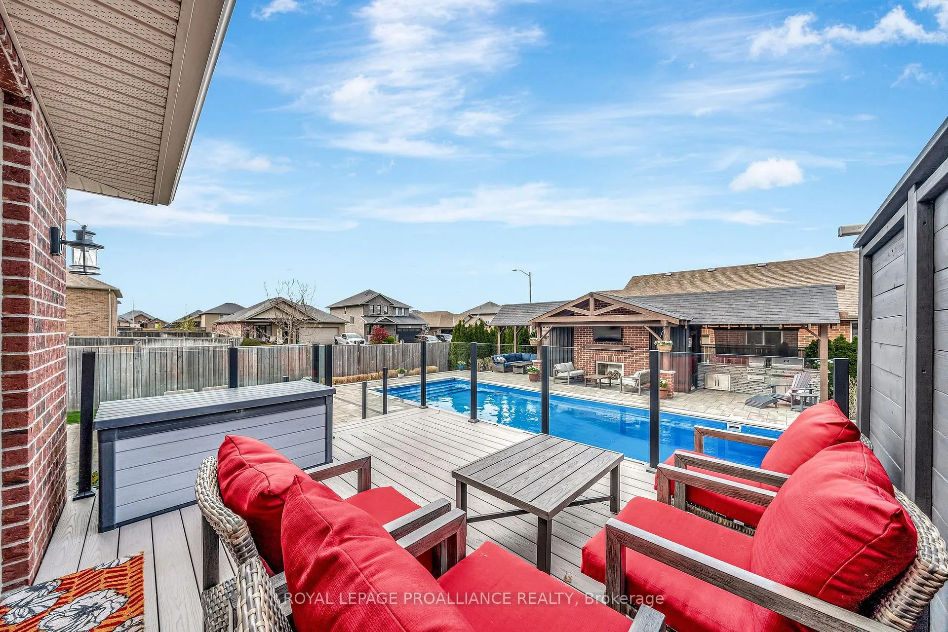 Photo 34 of 19 Scenic Drive, Belleville, Thurlow Ward — HOMEH