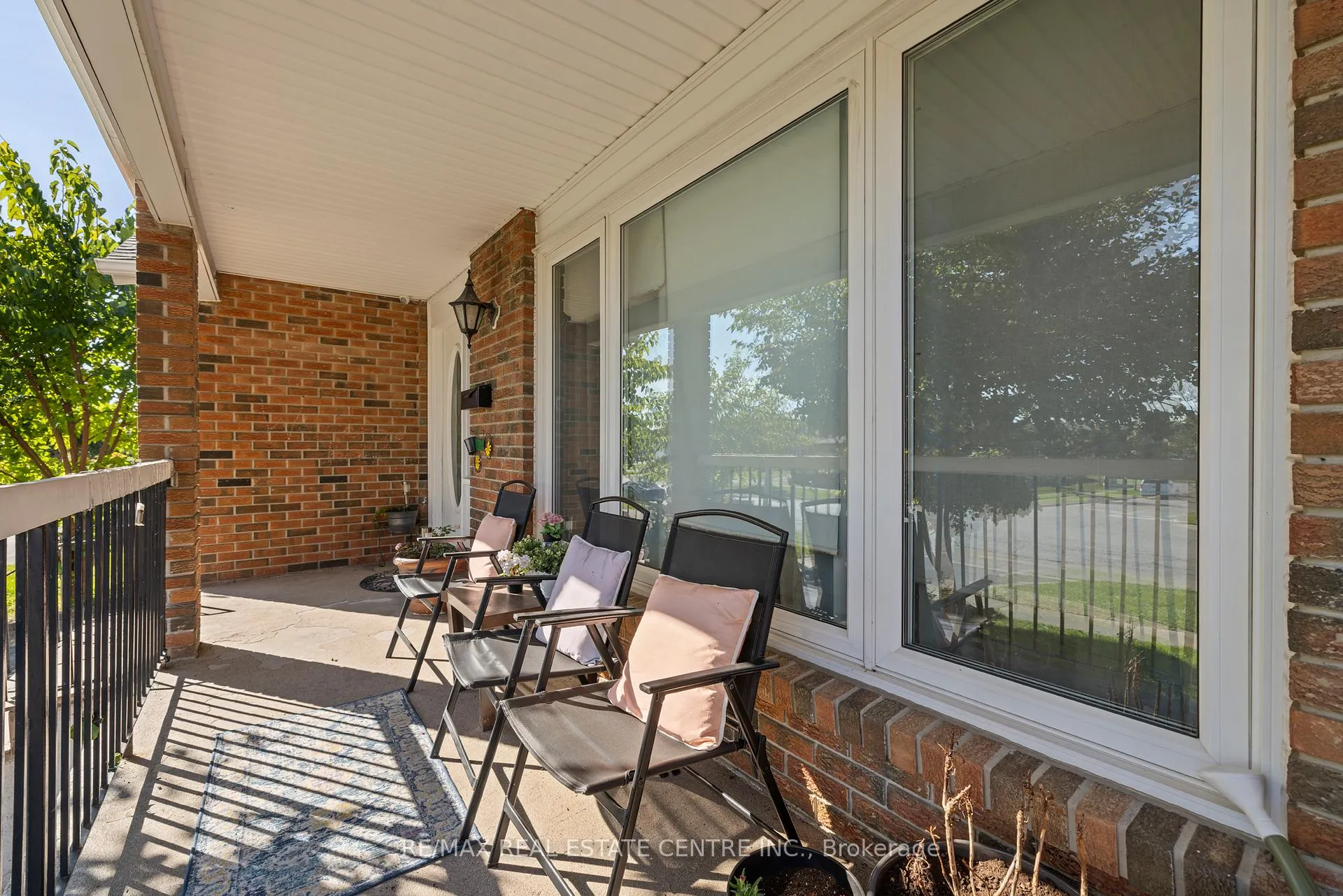 Photo 3 of 450 Rutherford Road, Brampton, Madoc — HOMEH