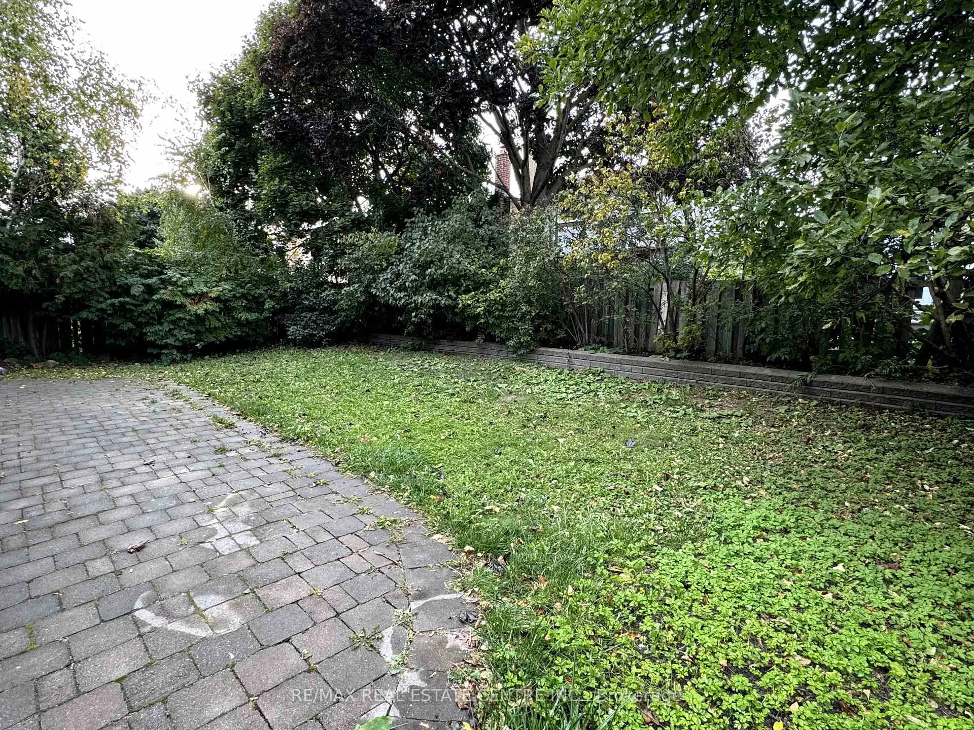 Photo 33 of 450 Rutherford Road, Brampton, Madoc — HOMEH