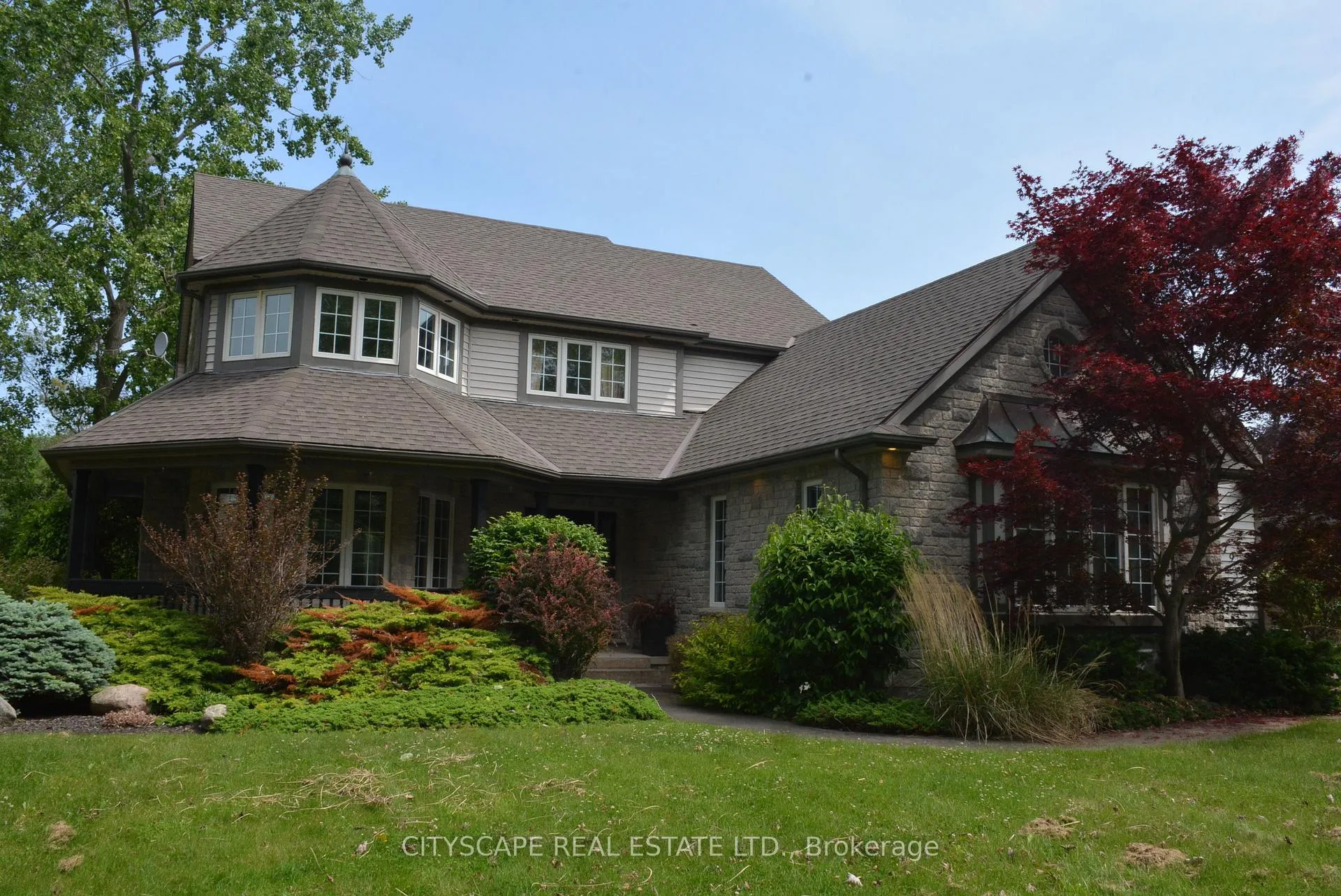 Photo 1 of 279 Lakeshore Road W, Port Colborne, Sugarloaf — HOMEH