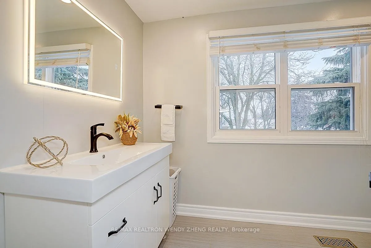 Photo 35 of 23 Baycliffe Road, Markham, Unionville — HOMEH