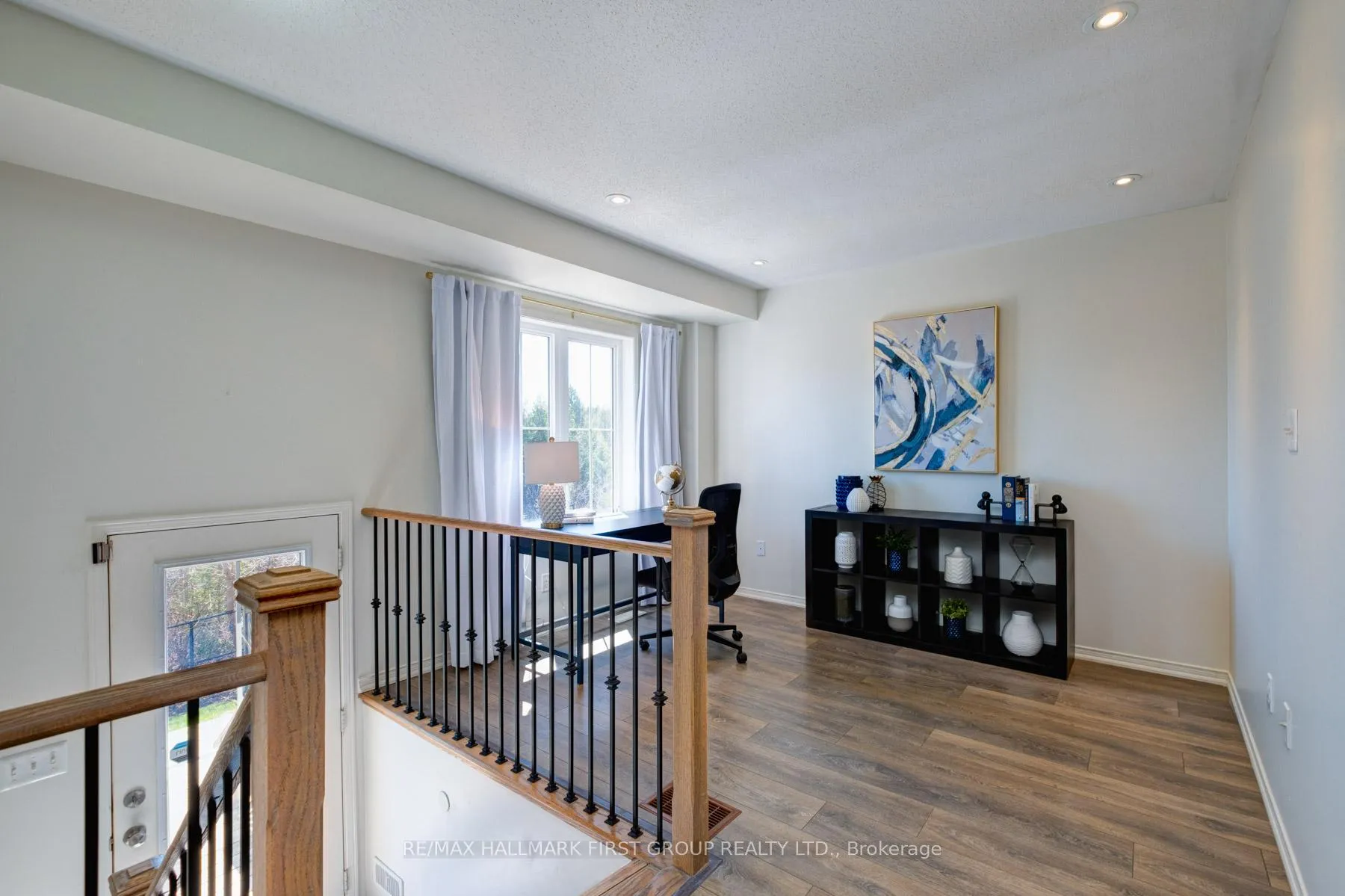Photo 32 of 41 Reevesmere Lane, Ajax, Northeast Ajax — HOMEH