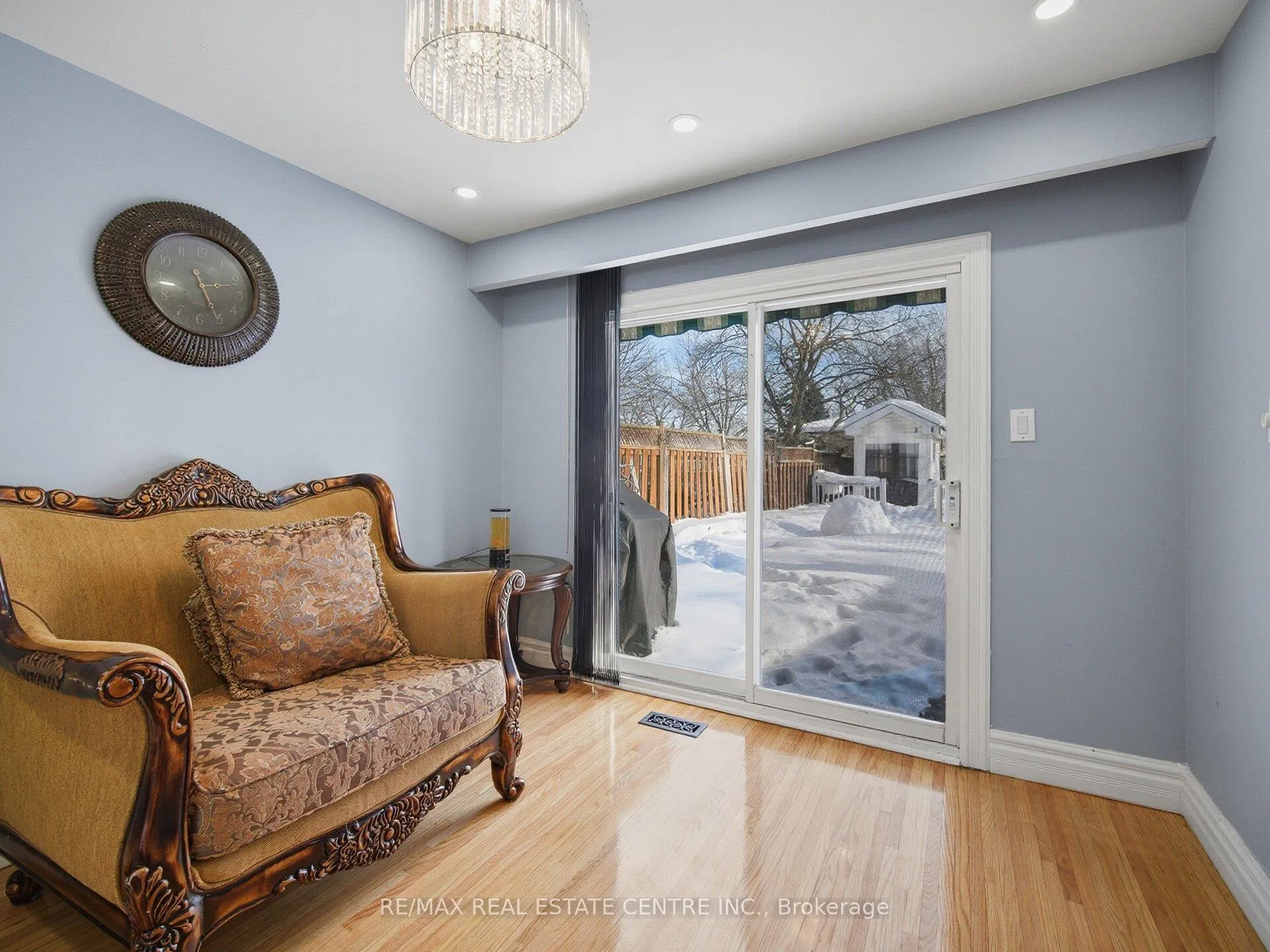 Photo 13 of 59 Roberts Crescent, Brampton, Brampton East — HOMEH