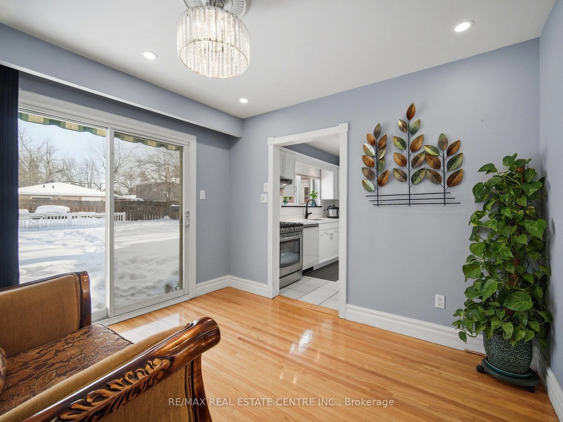 Photo 14 of 59 Roberts Crescent, Brampton, Brampton East — HOMEH